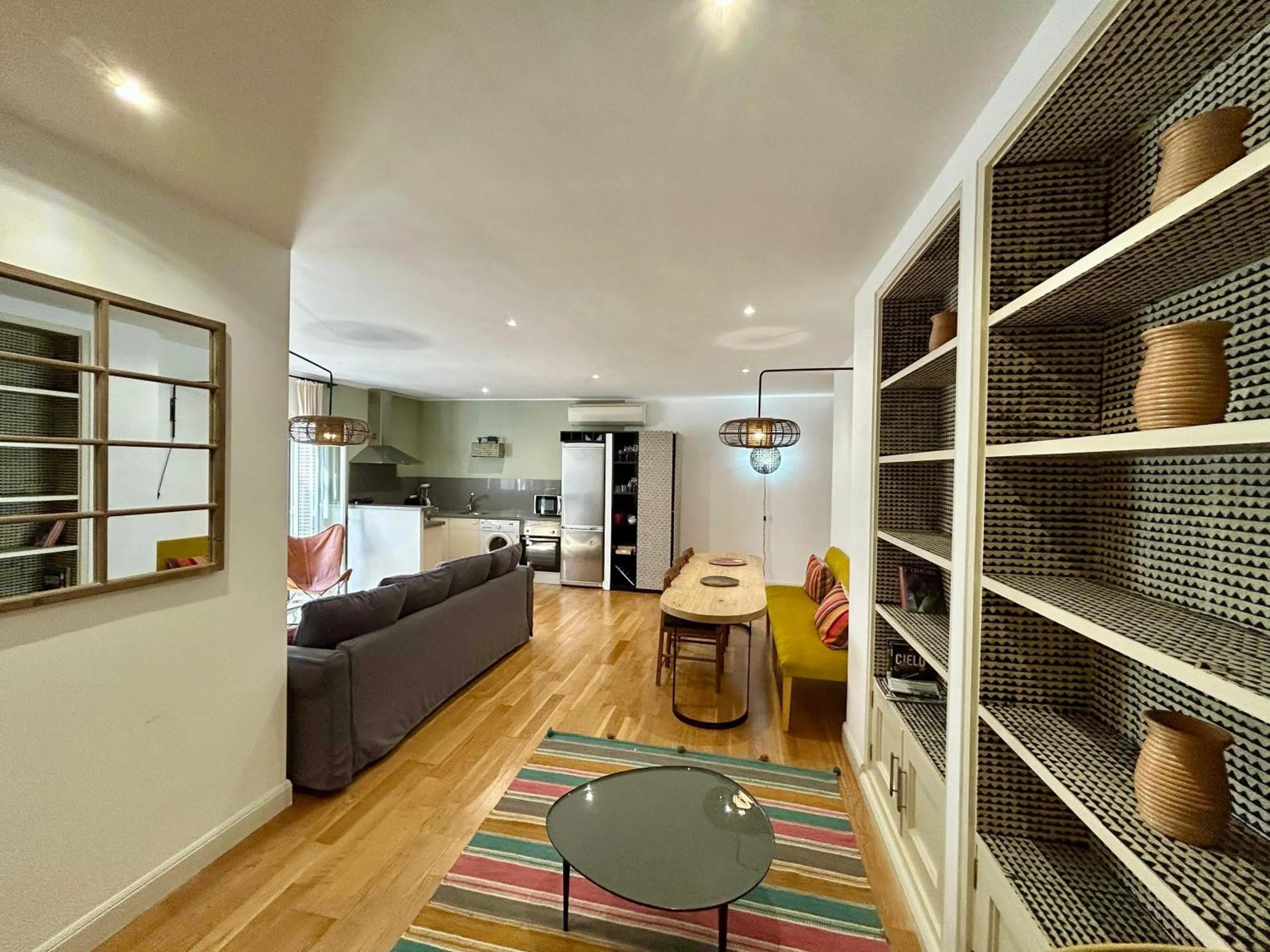 Seating area in The Zentral Suites & Apartments