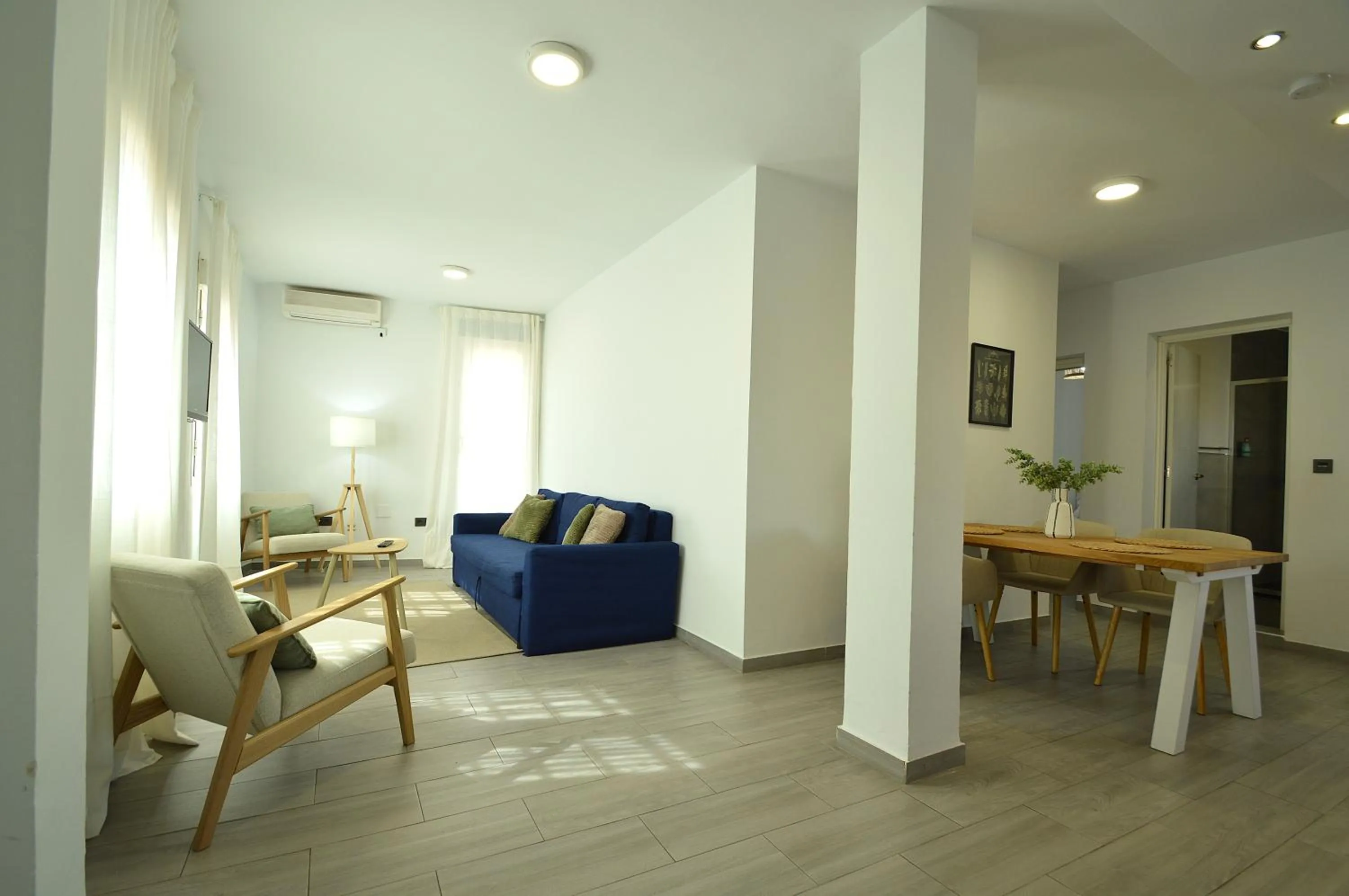 The Zentral Suites & Apartments