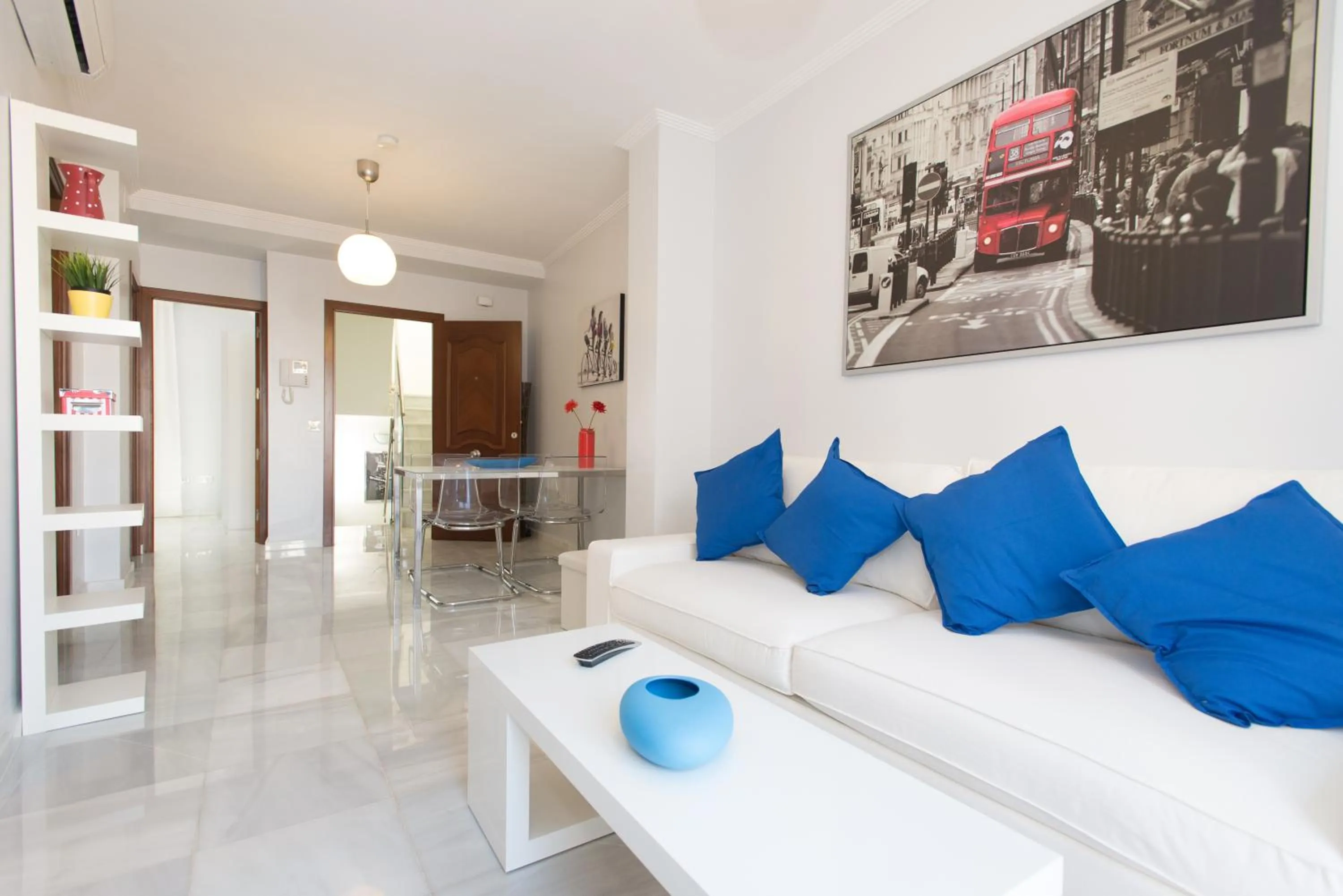 Living room in The Zentral Suites & Apartments