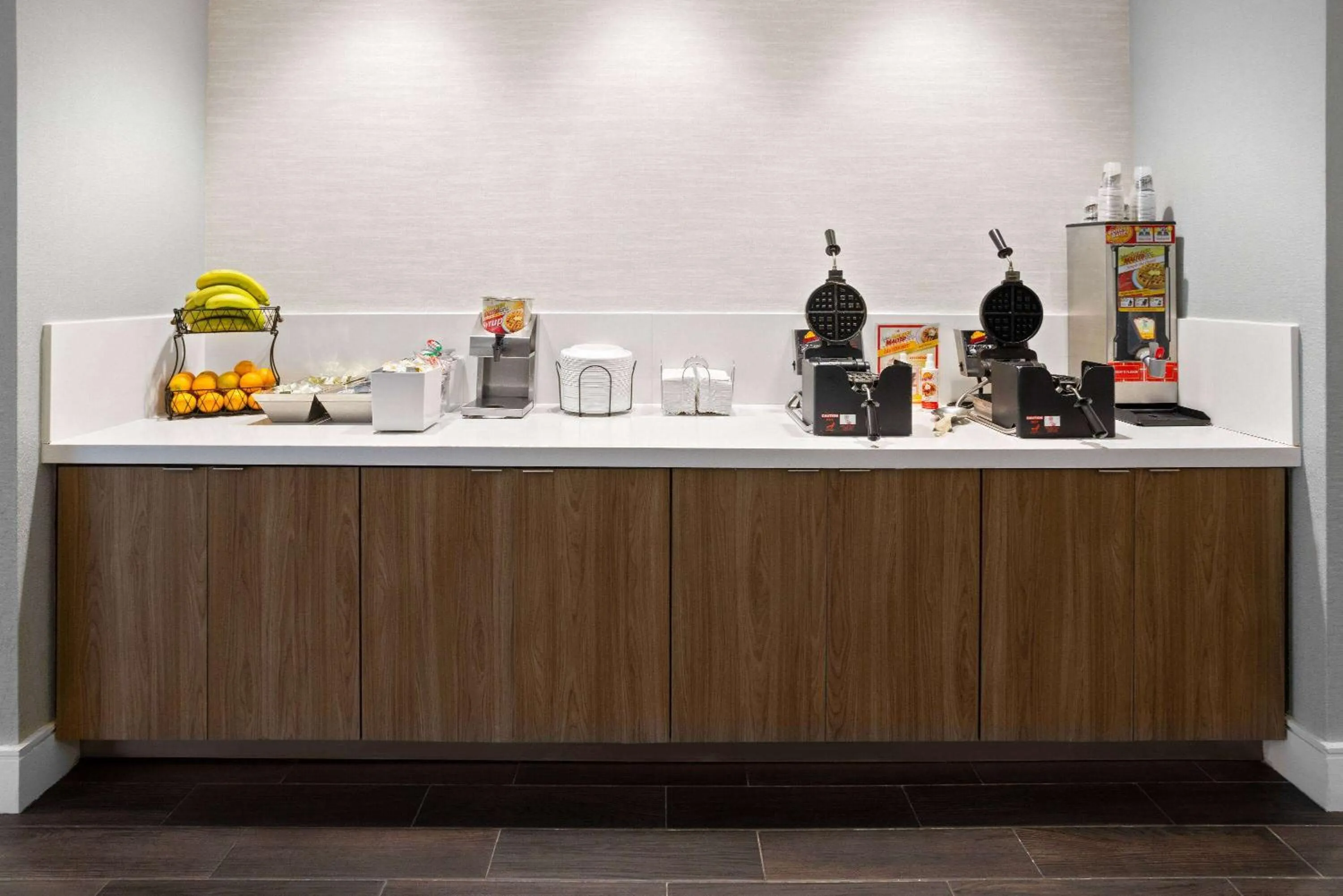 Breakfast in La Quinta by Wyndham Atlanta Airport North