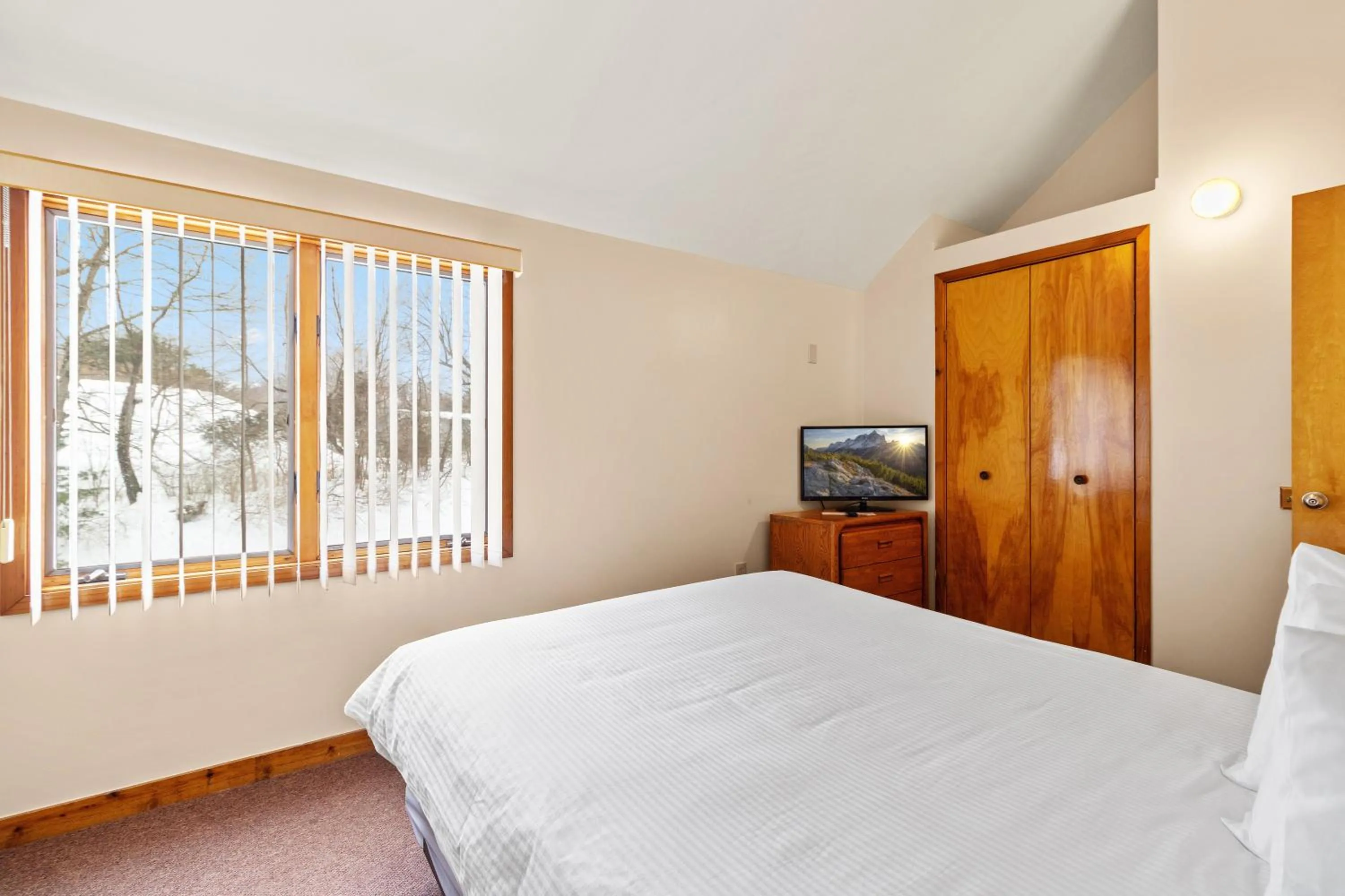 Other, Bed in Club Wyndham Shawnee Village