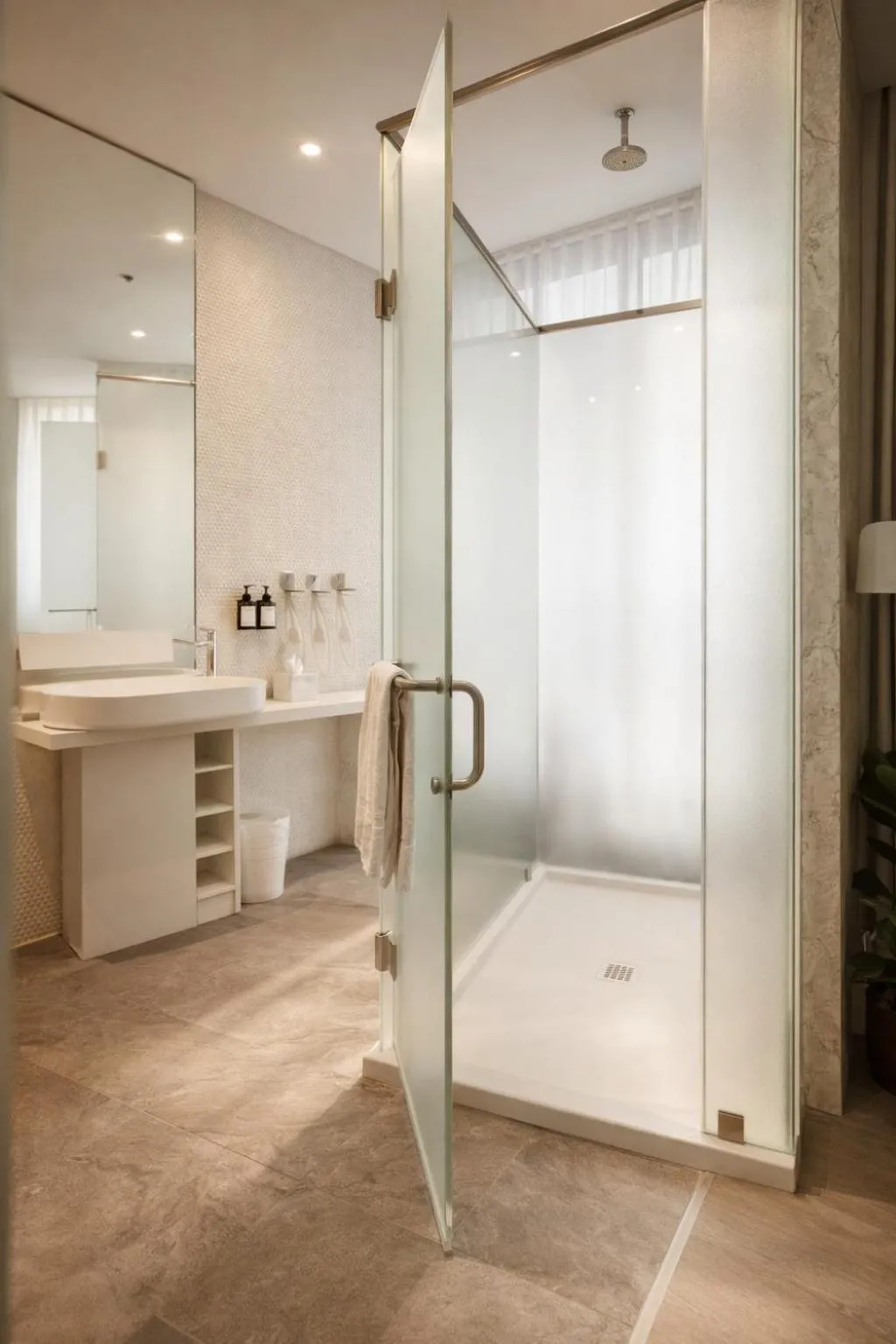 Shower in Nester Finn Entertainment District