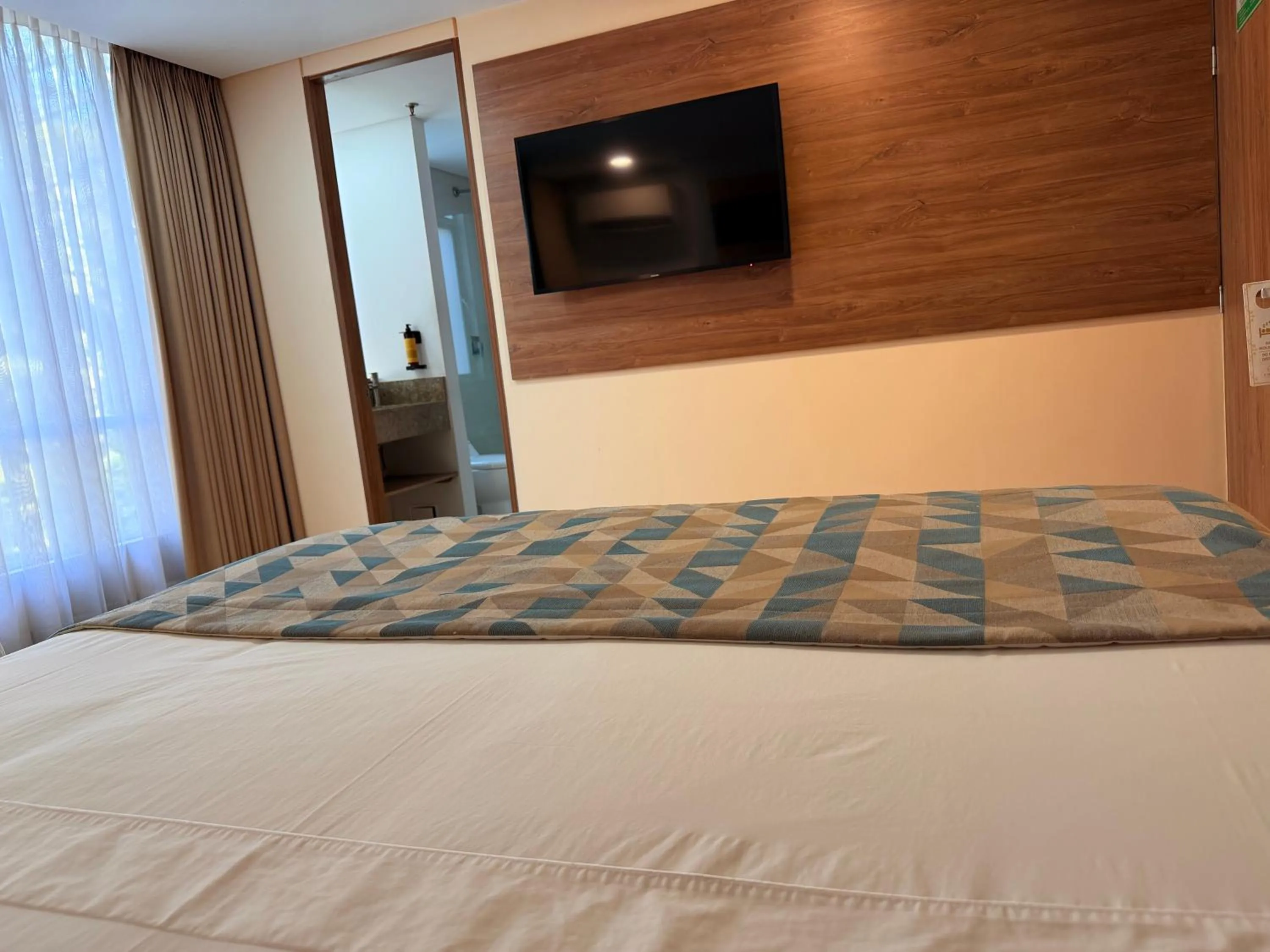 TV and multimedia, Bed in Ambar Hotel Boutique Cali