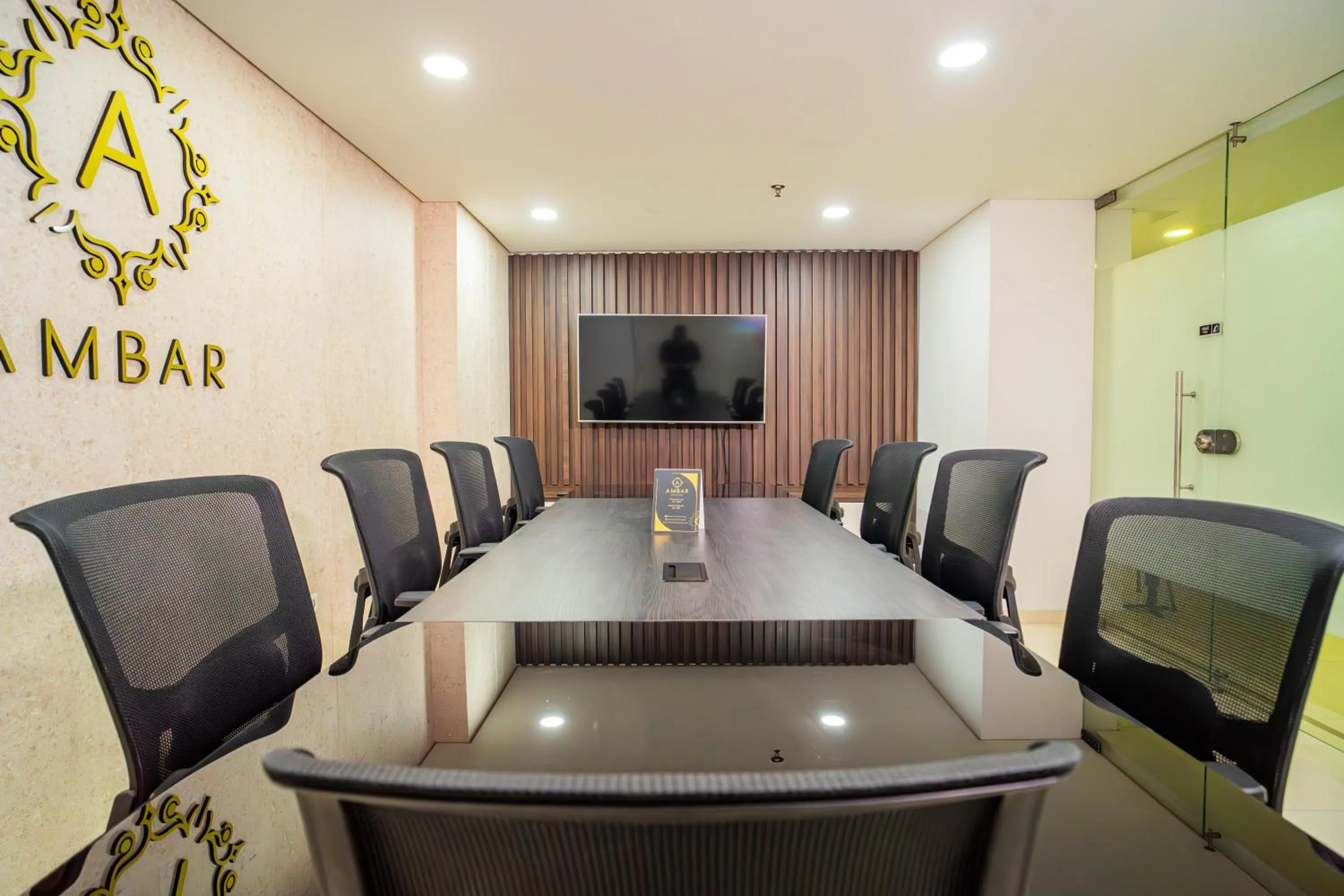 Seating area in Ambar Hotel Boutique Cali