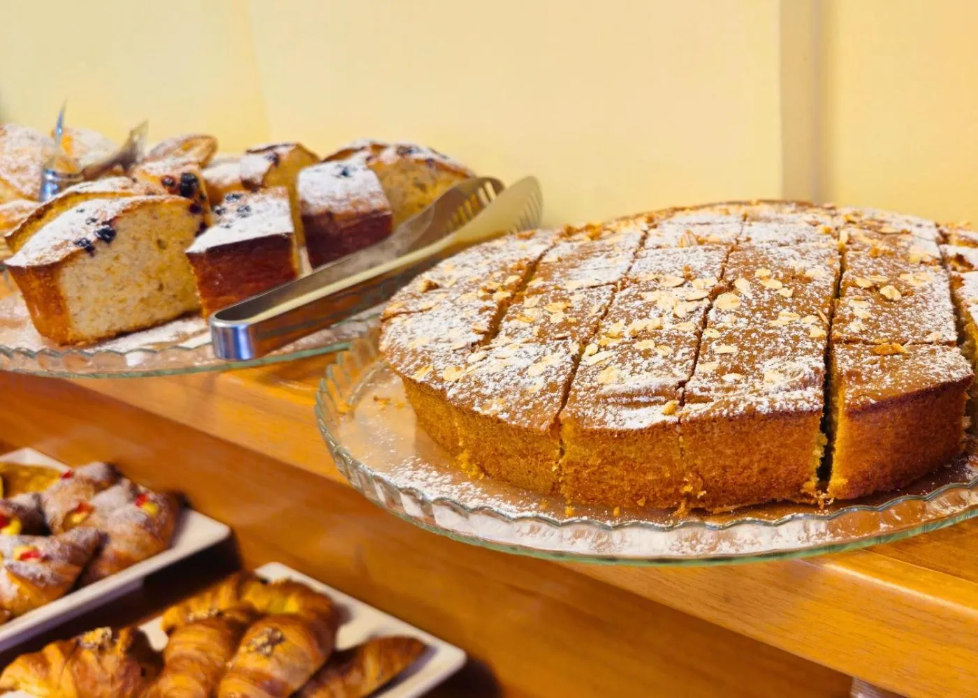 Buffet breakfast in Hotel Selene - Vista Mare