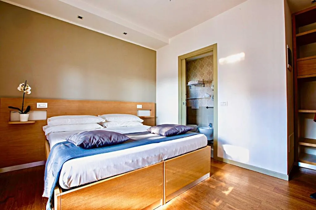 Bedroom, Bed in Hotel Liane Riccione