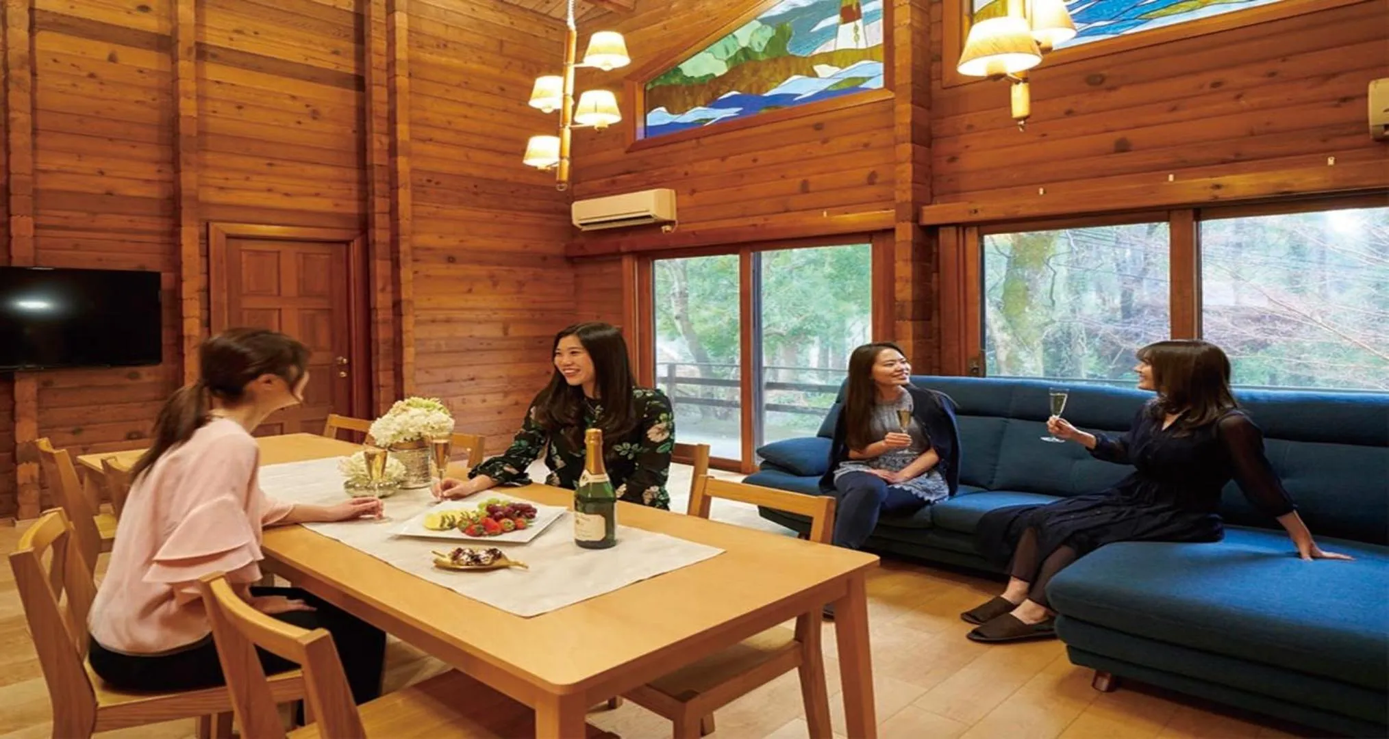 People in Resol no Mori