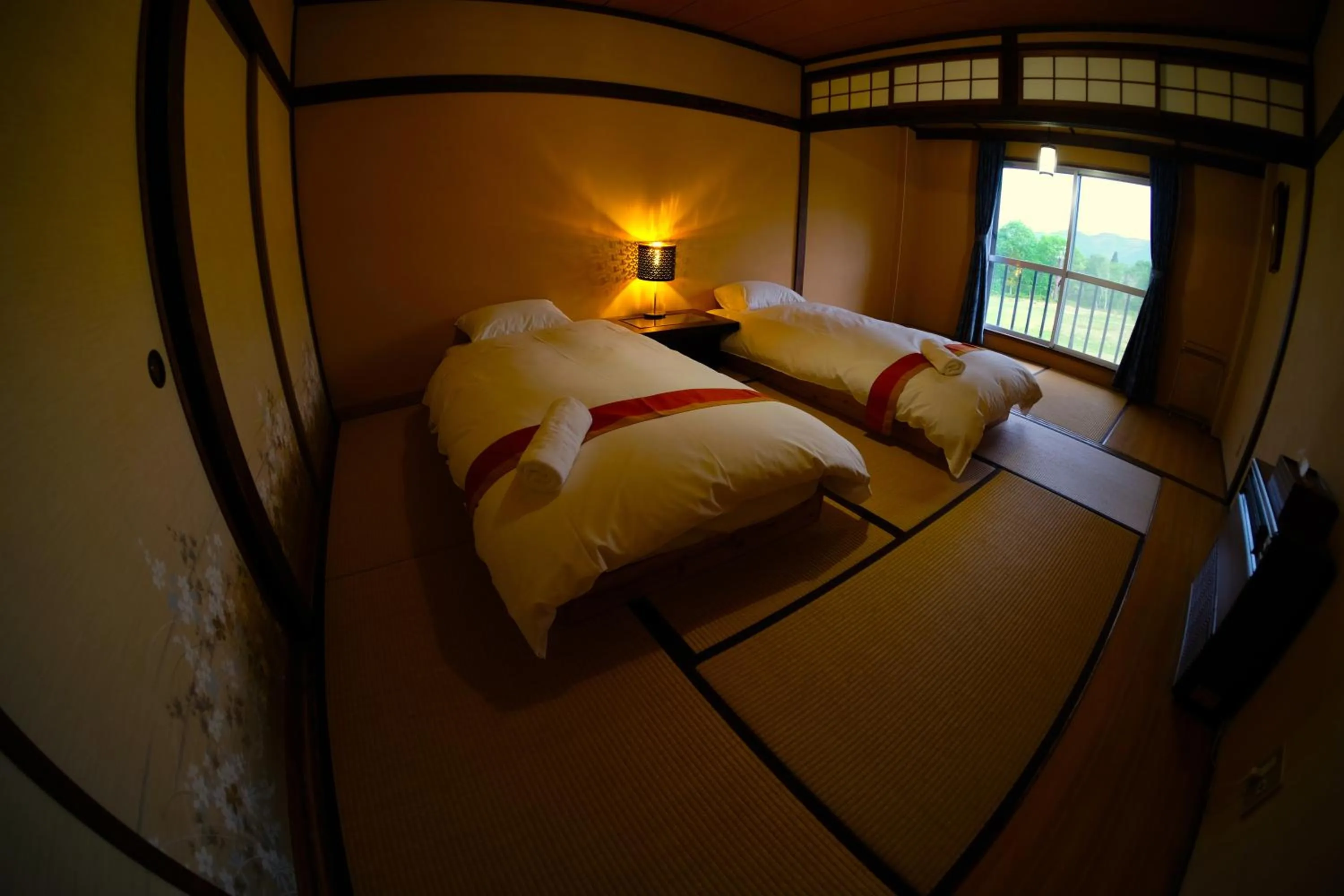 Bed in HA-MON Slope Side Hotel and Private Chalet