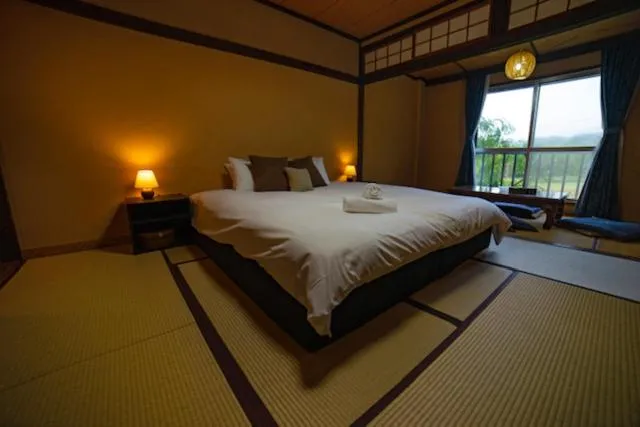 Bed in HA-MON Slope Side Hotel and Private Chalet