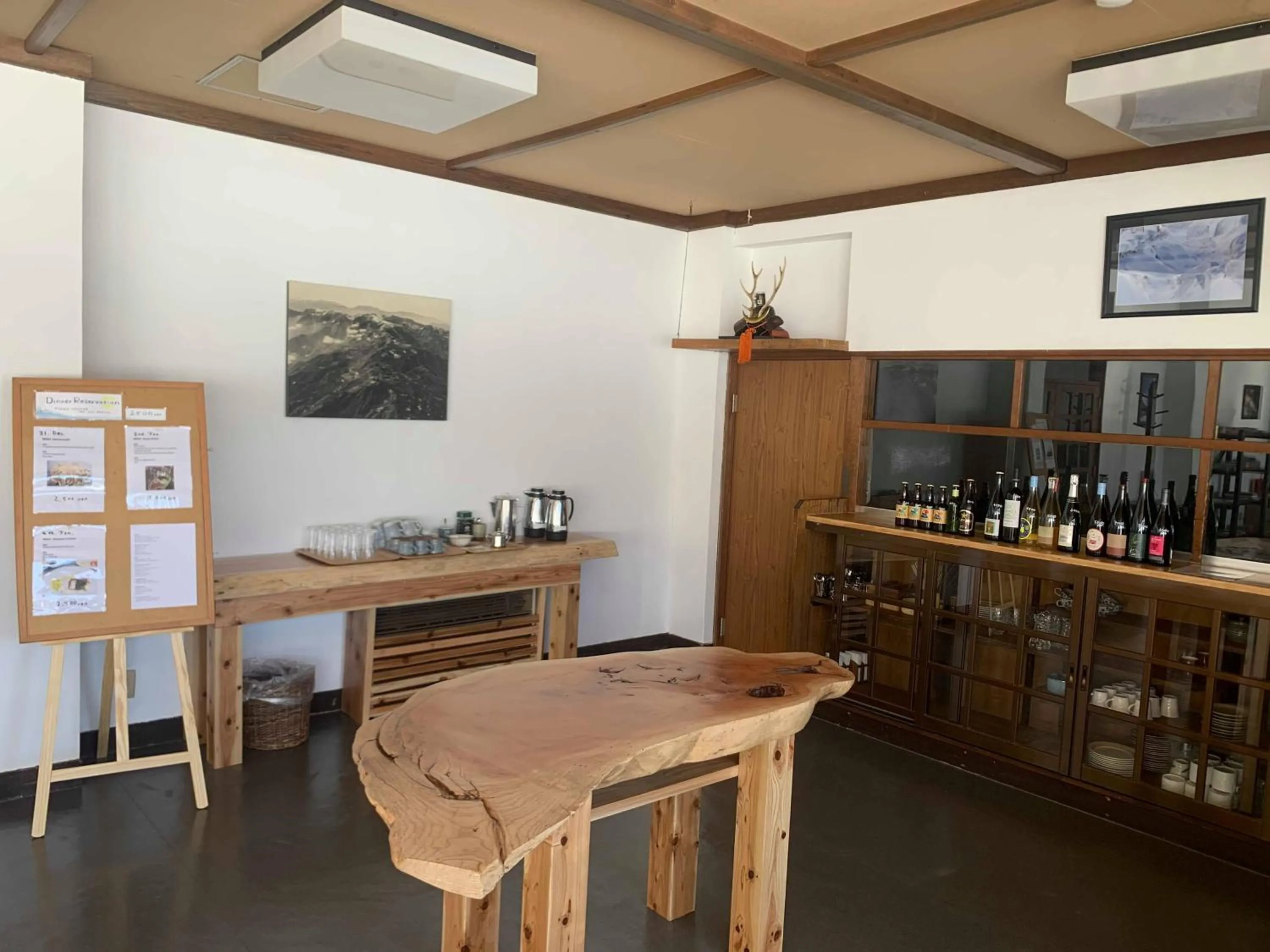 HA-MON Slope Side Hotel and Private Chalet