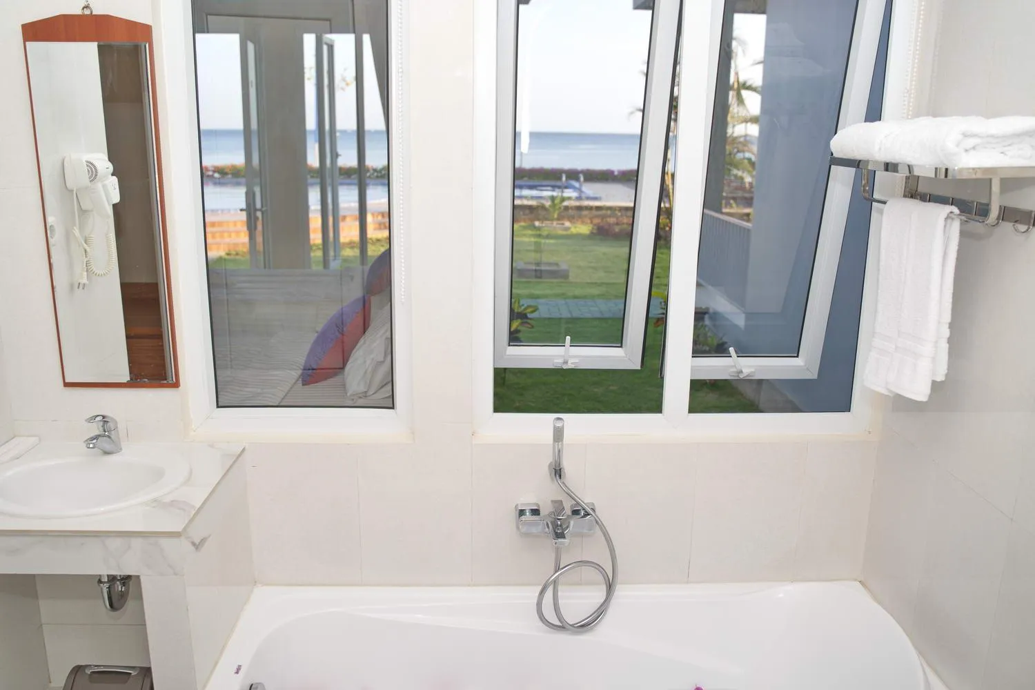 Bathroom in Seamount Hotel Amed