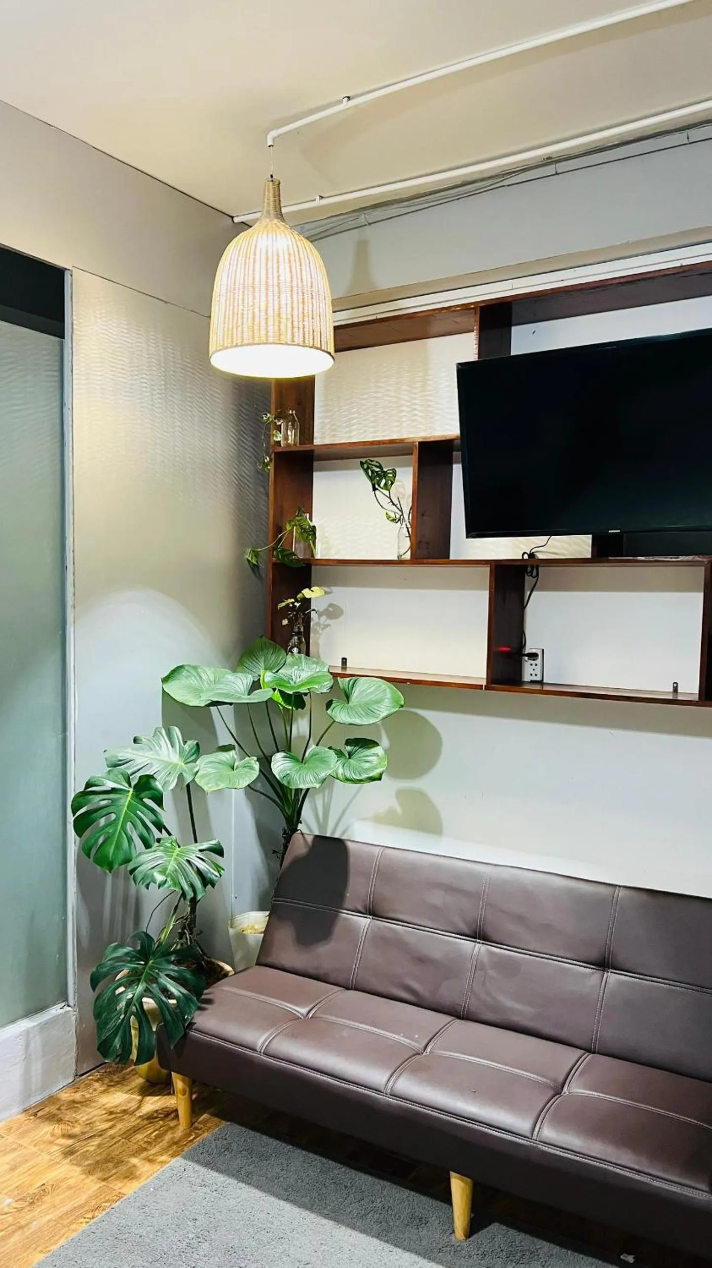 TV and multimedia in An Yên Villa Đà Lạt