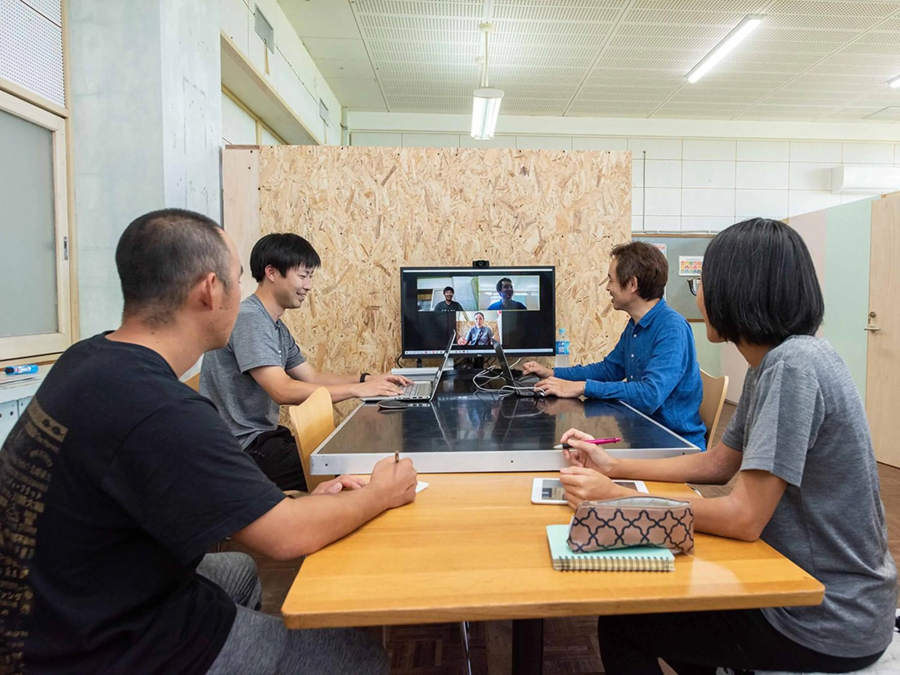 Business facilities in YUKUSA OHSUMI UMI no GAKKO