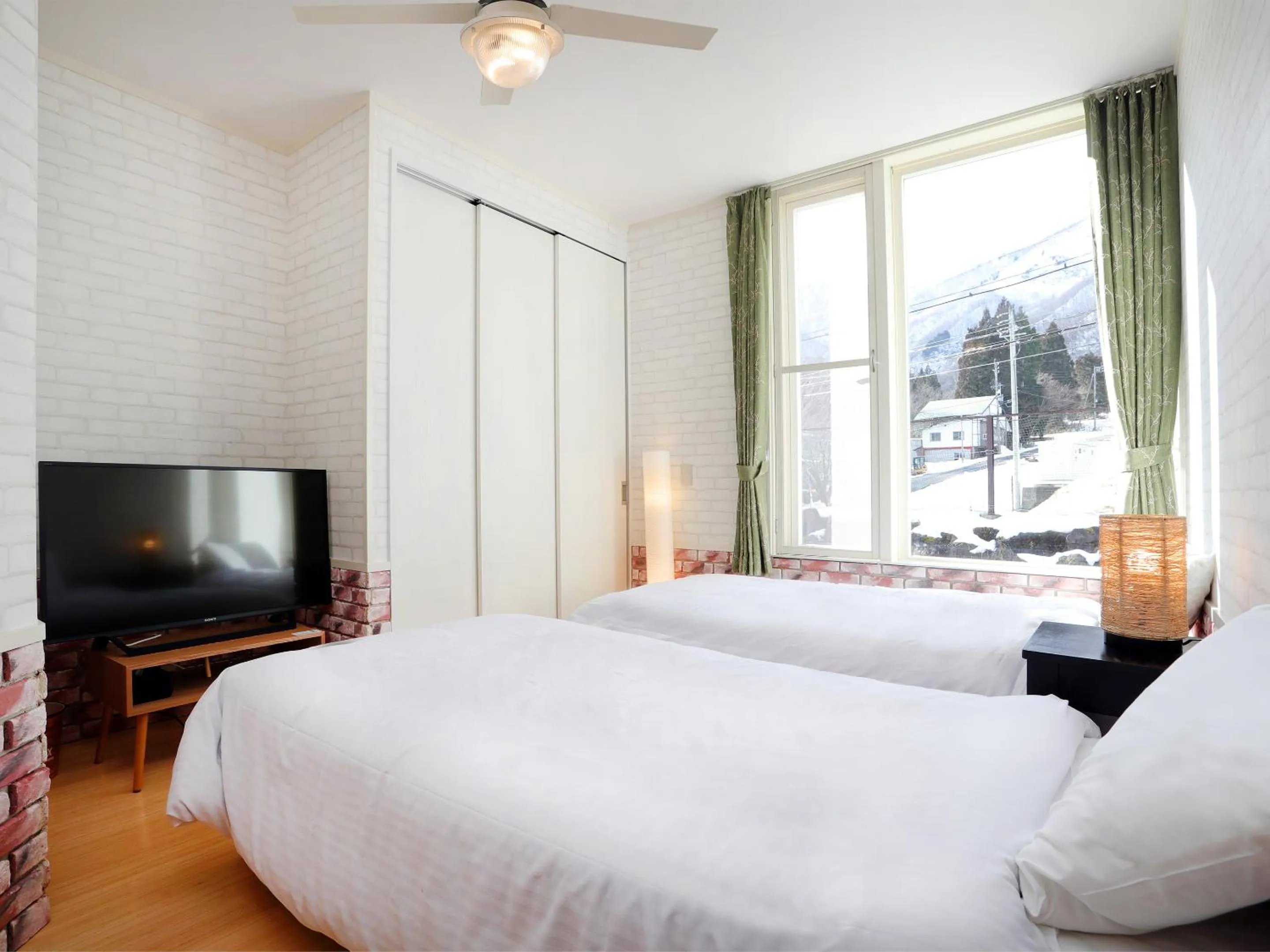 Bed in Lift Inn Hakuba Goryu