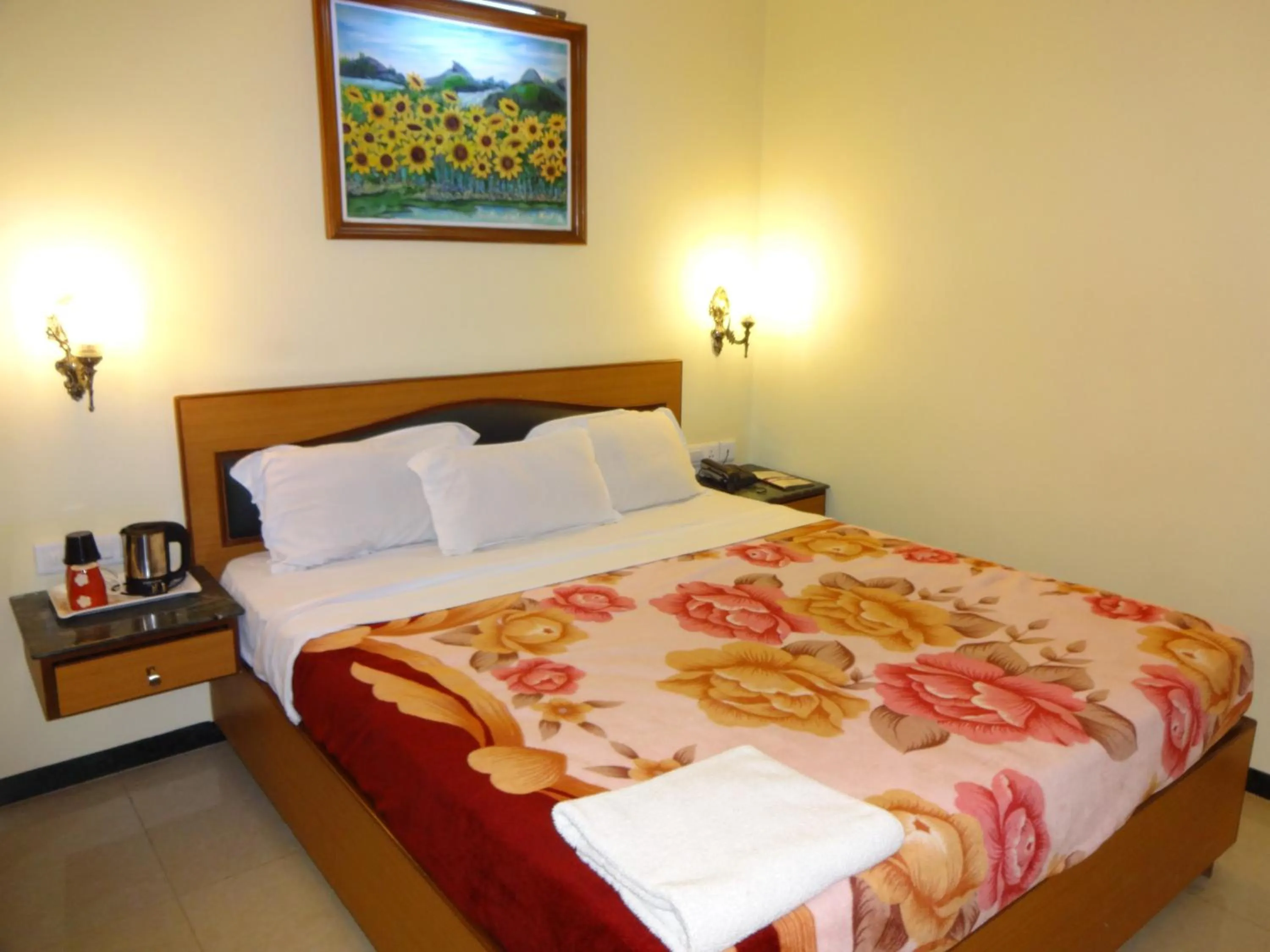 Standard Double or Twin Room - single occupancy in Hotel Nahar Manchester Inn