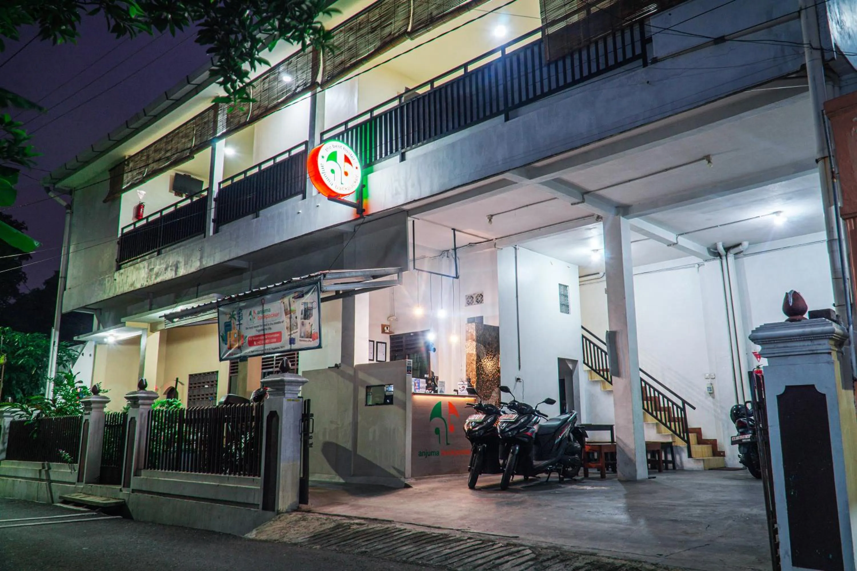 Property building in Anjuma Backpacker