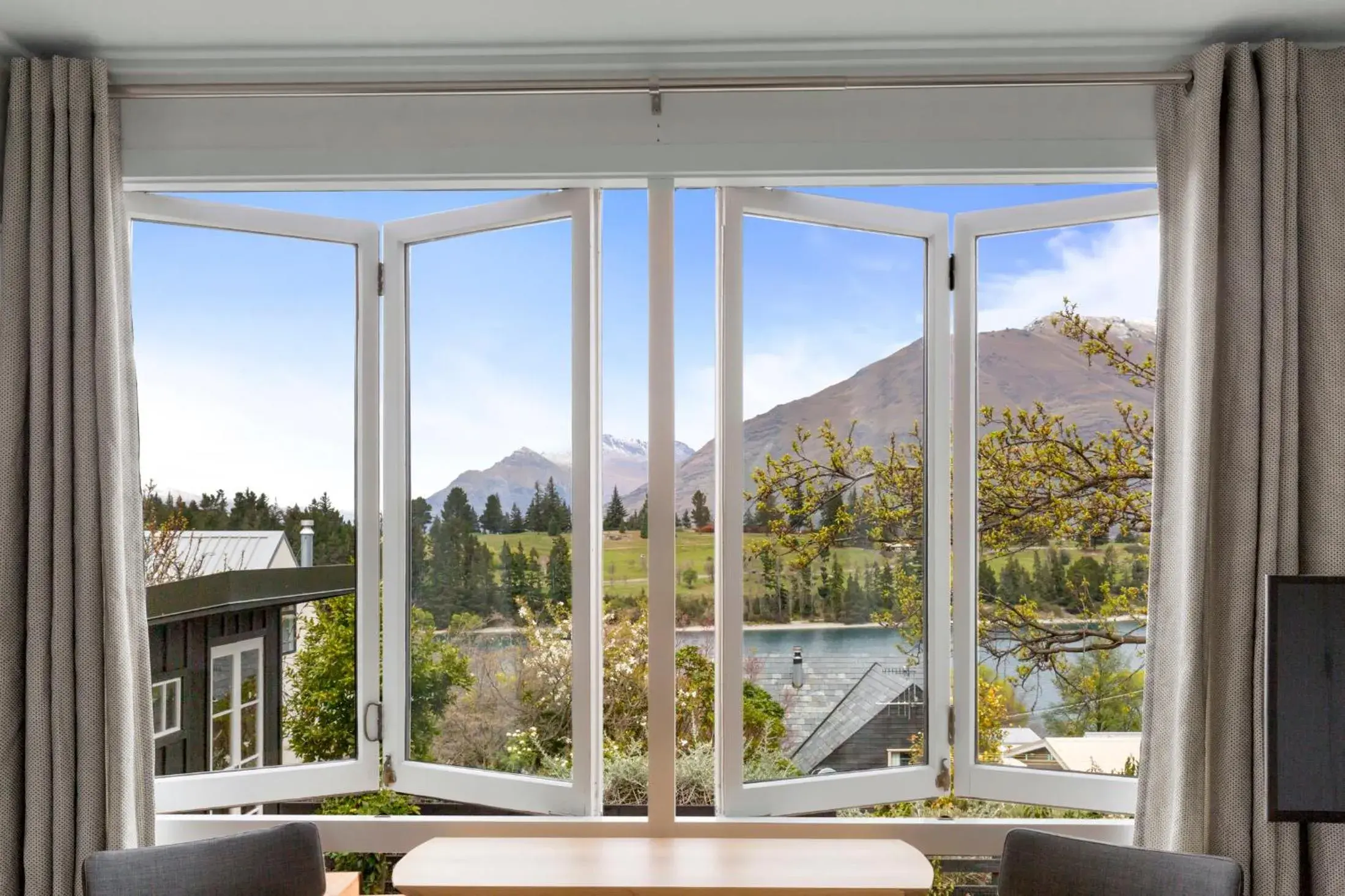Stay of Queenstown Stay of Queenstown