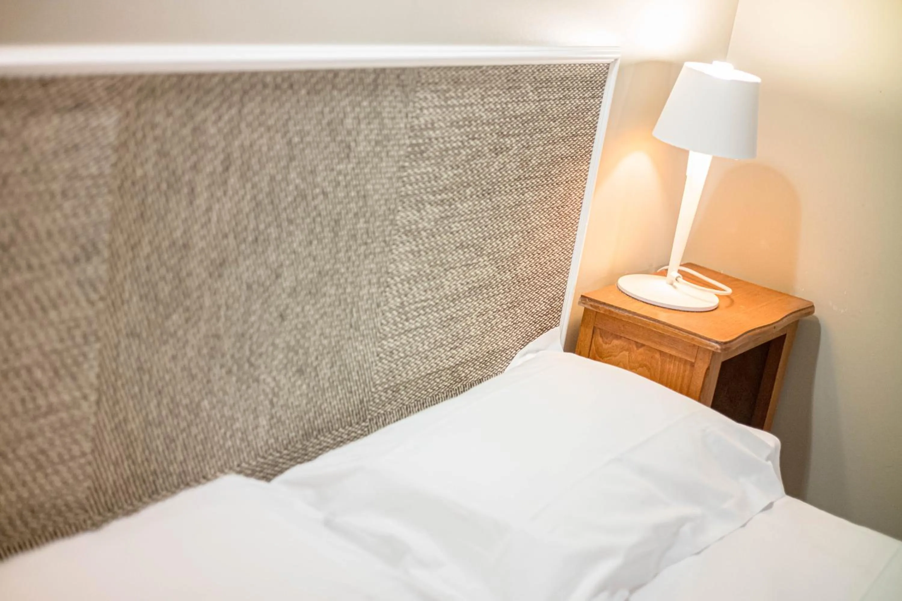 Bedroom, Bed in Sud Hôtel Restaurant