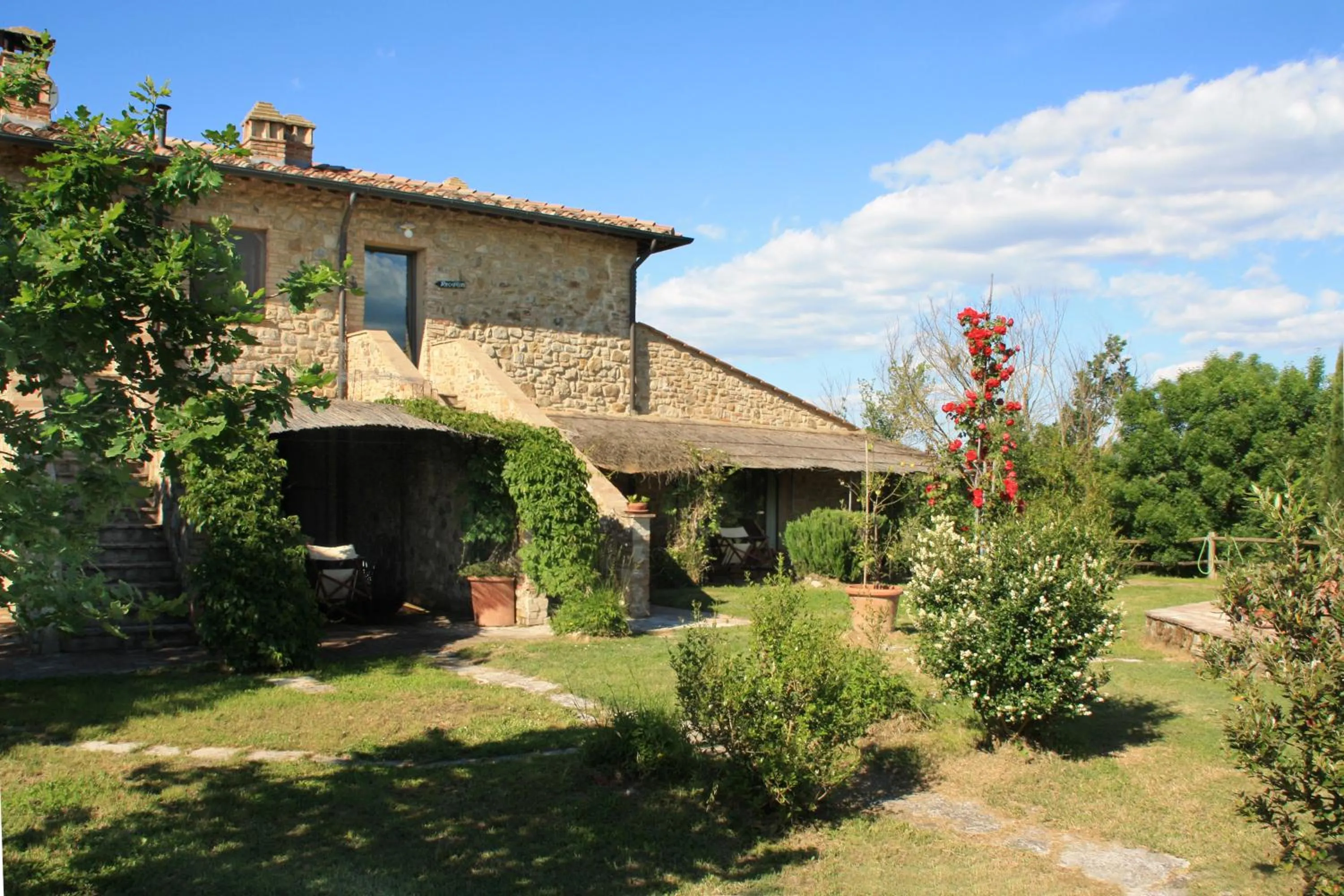 Property building in Casale Refoli
