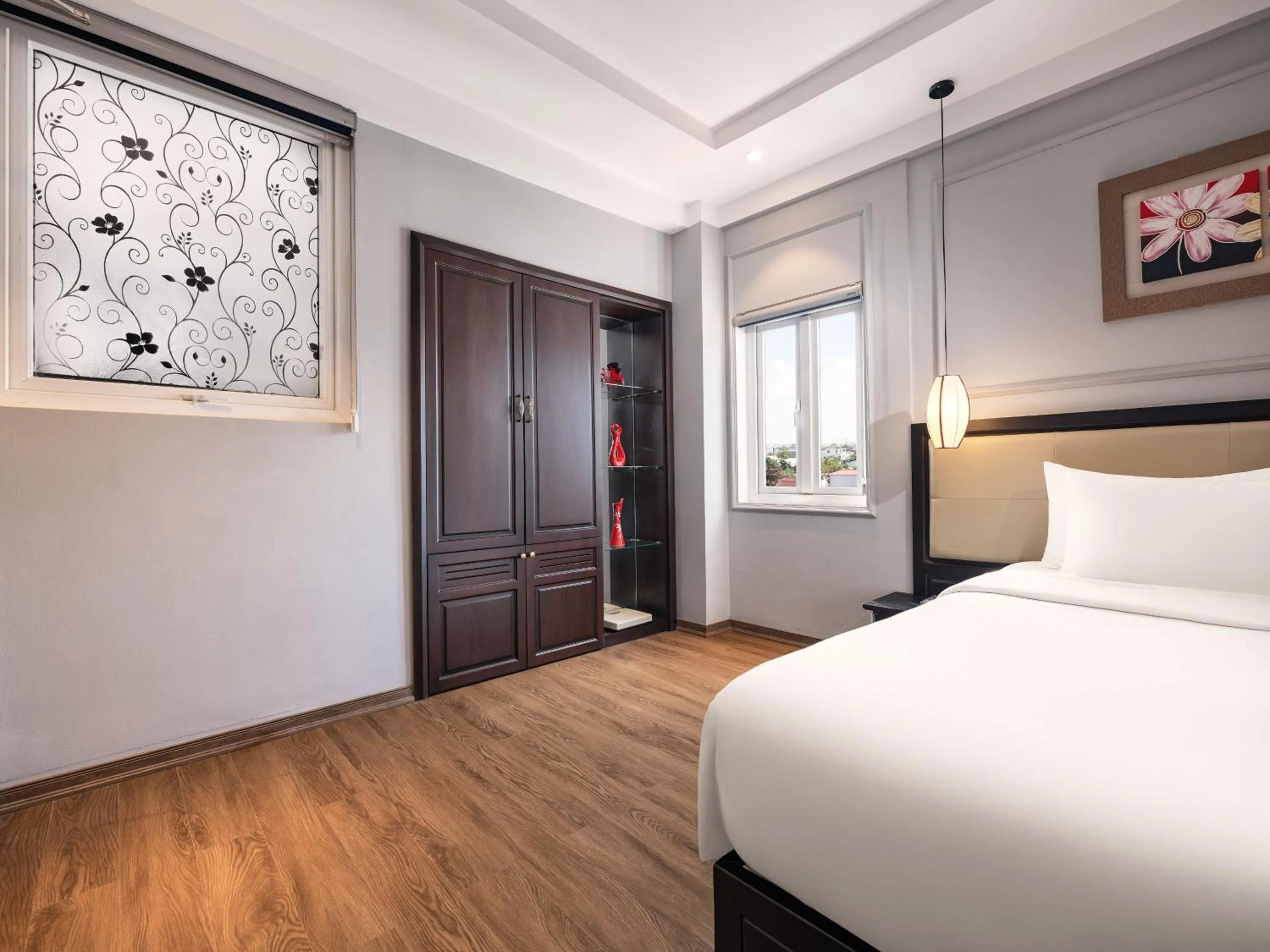 Bedroom, Bed in Hue Serene Palace Hotel