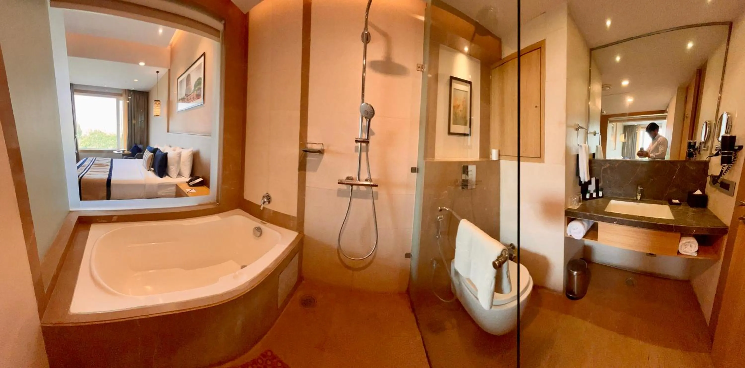 Bathroom, Bed in The Fern Residency Sarnath