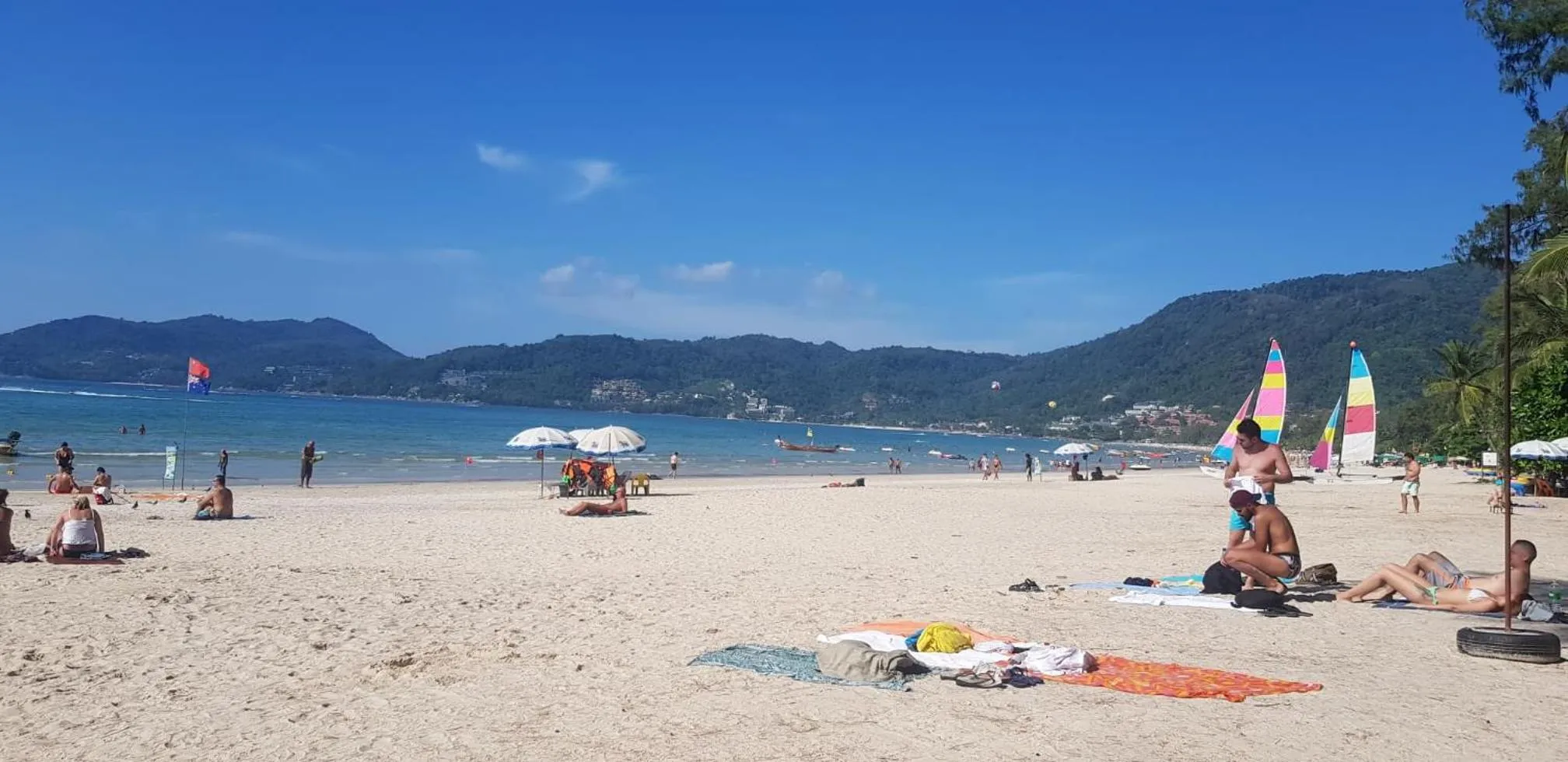 Neighbourhood in Sky Silk Decoration House