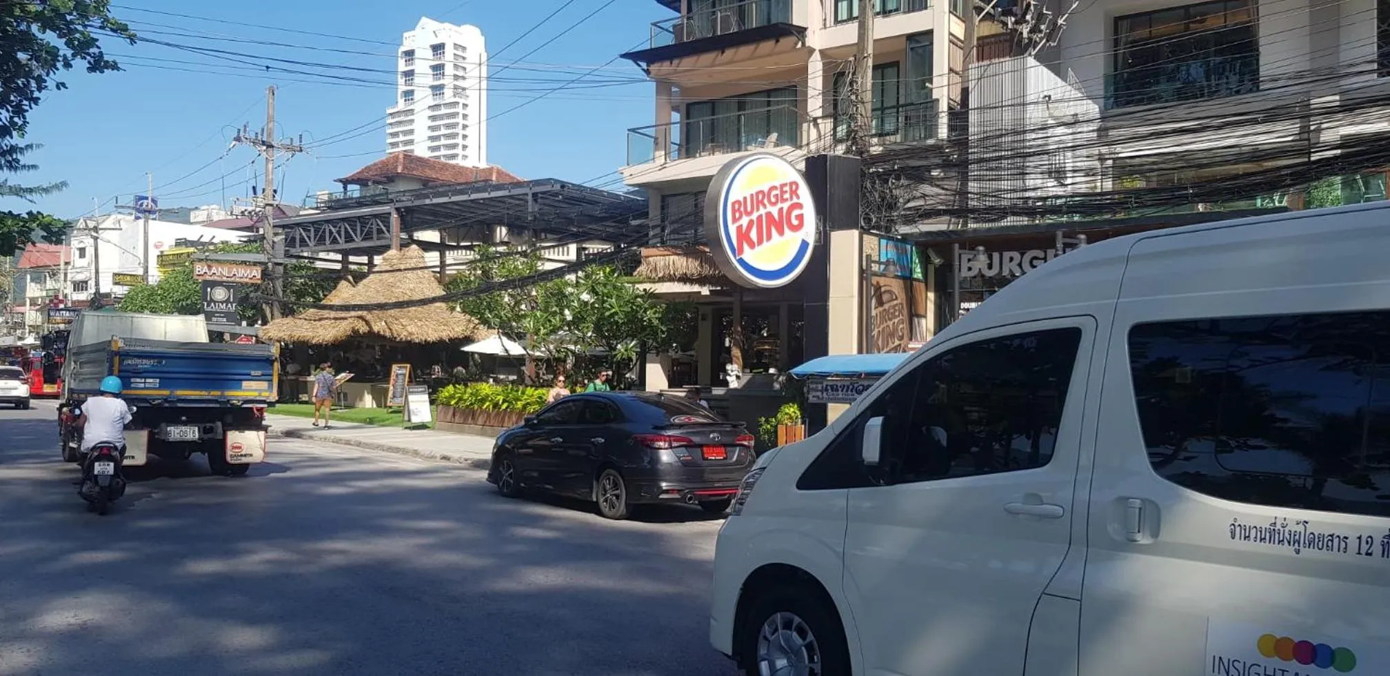 Neighbourhood in Sky Silk Decoration House