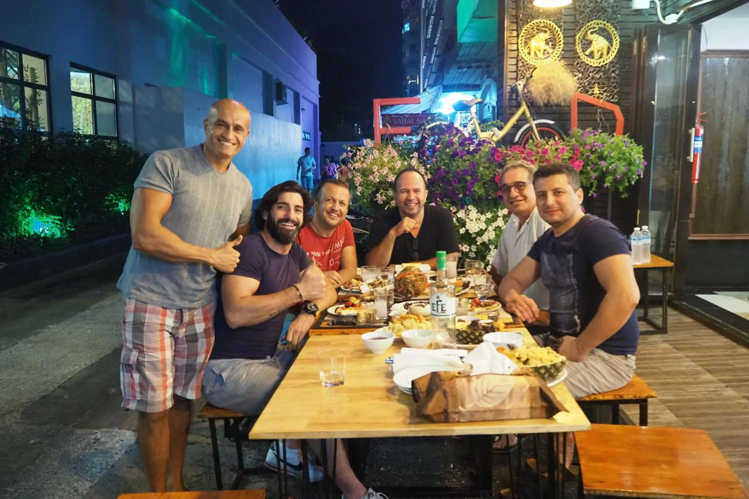 People in Sky Silk Decoration House