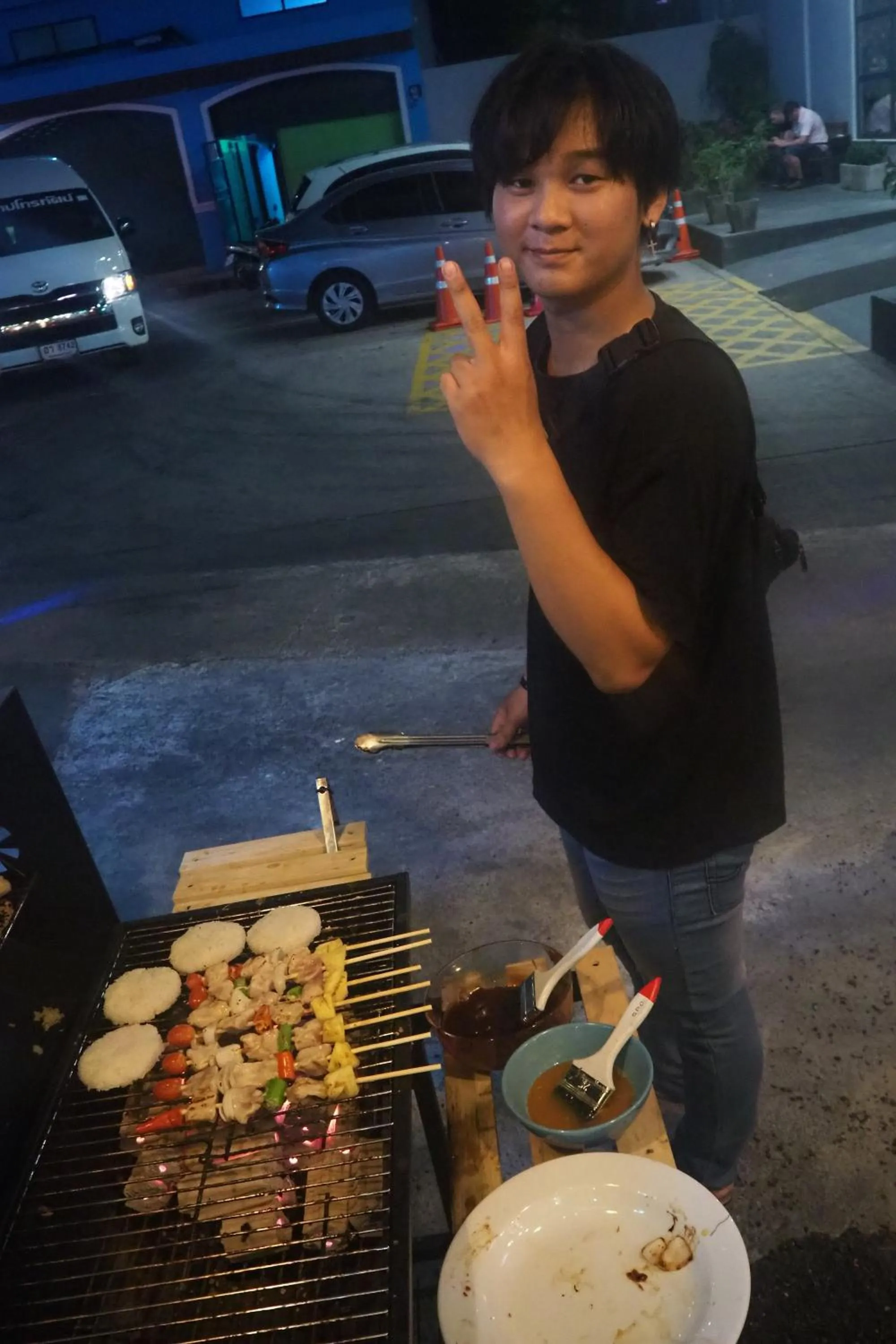 BBQ facilities in Sky Silk Decoration House