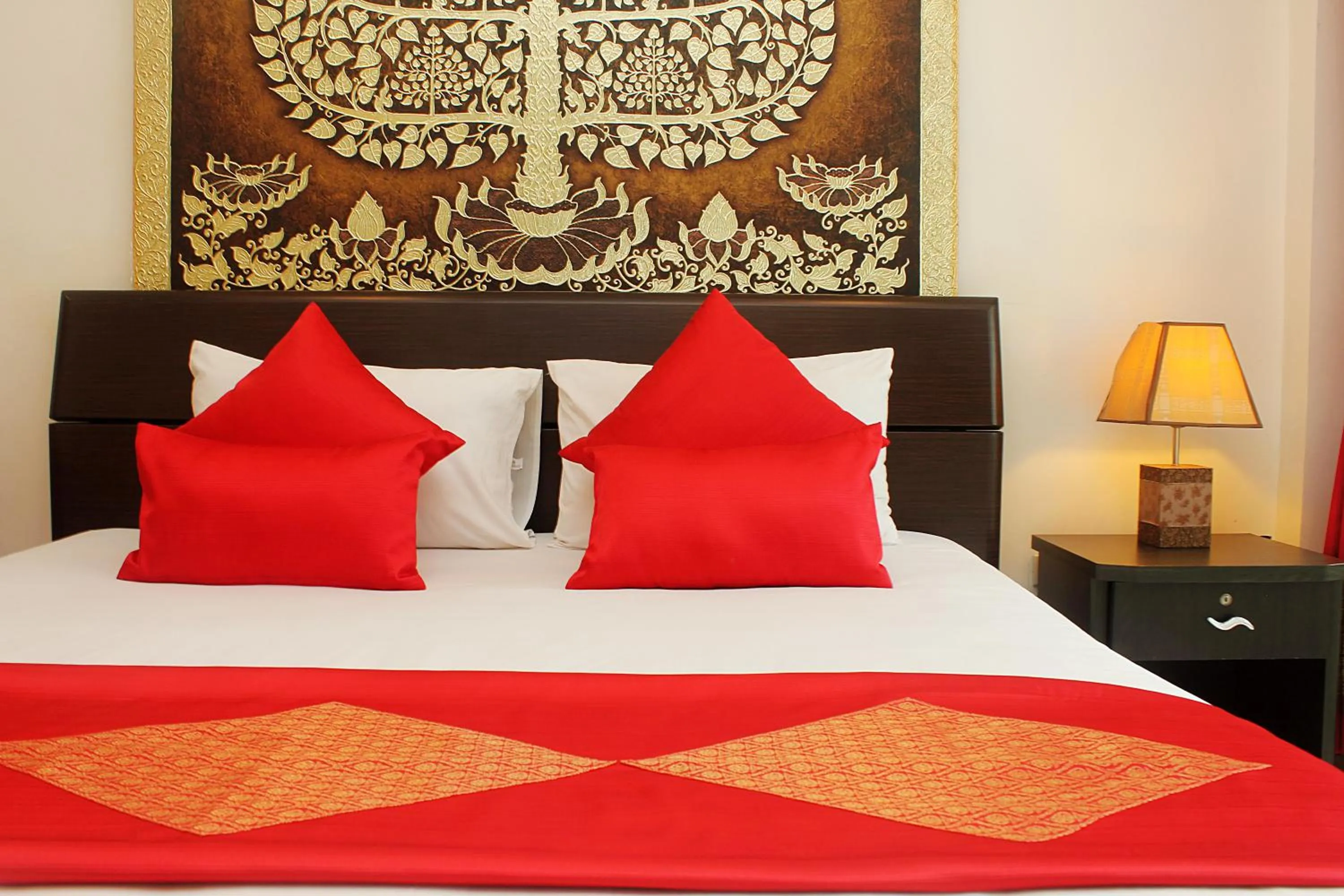 Bed in Sky Silk Decoration House