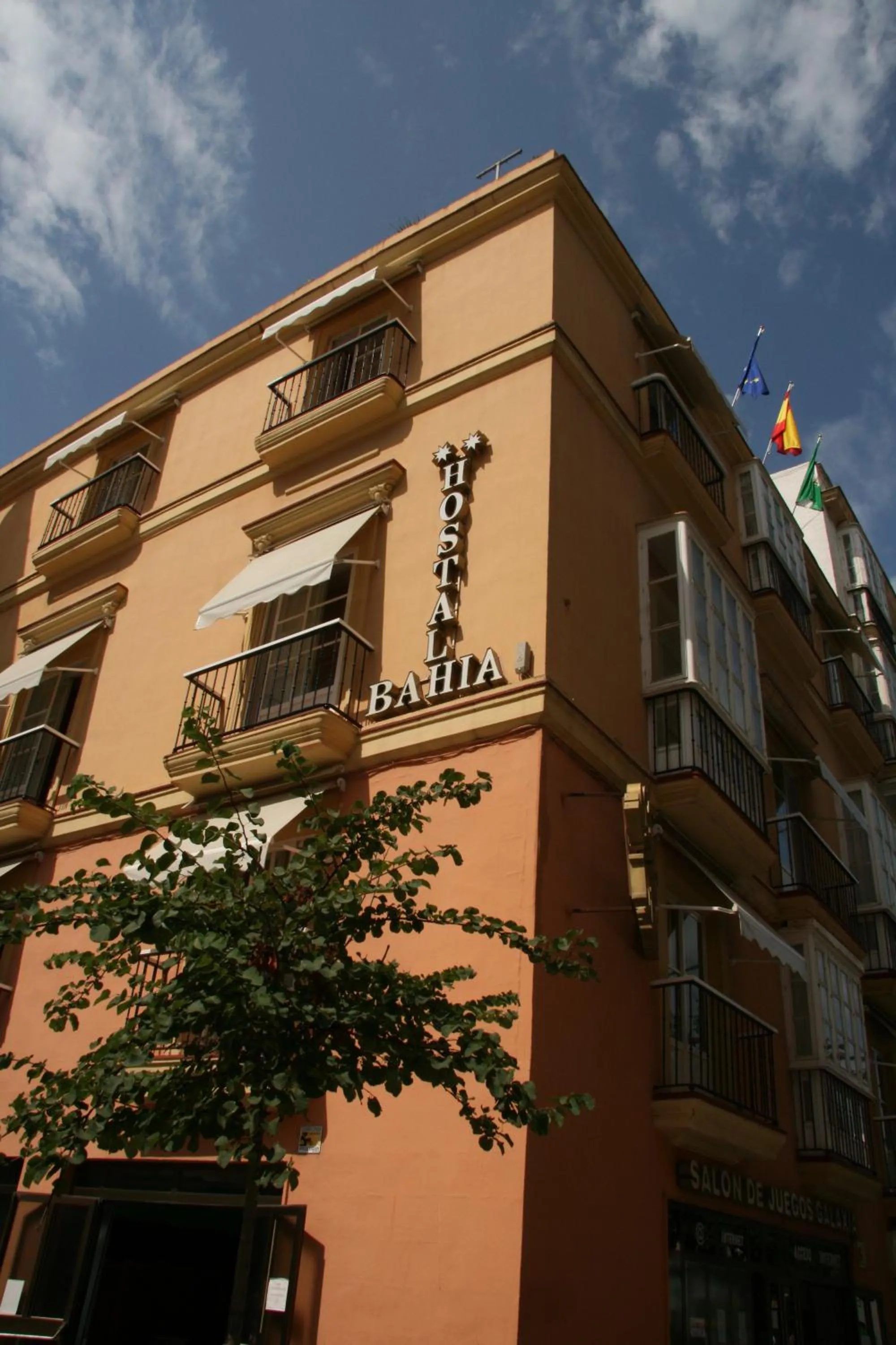 Facade/entrance in Hostal Bahía