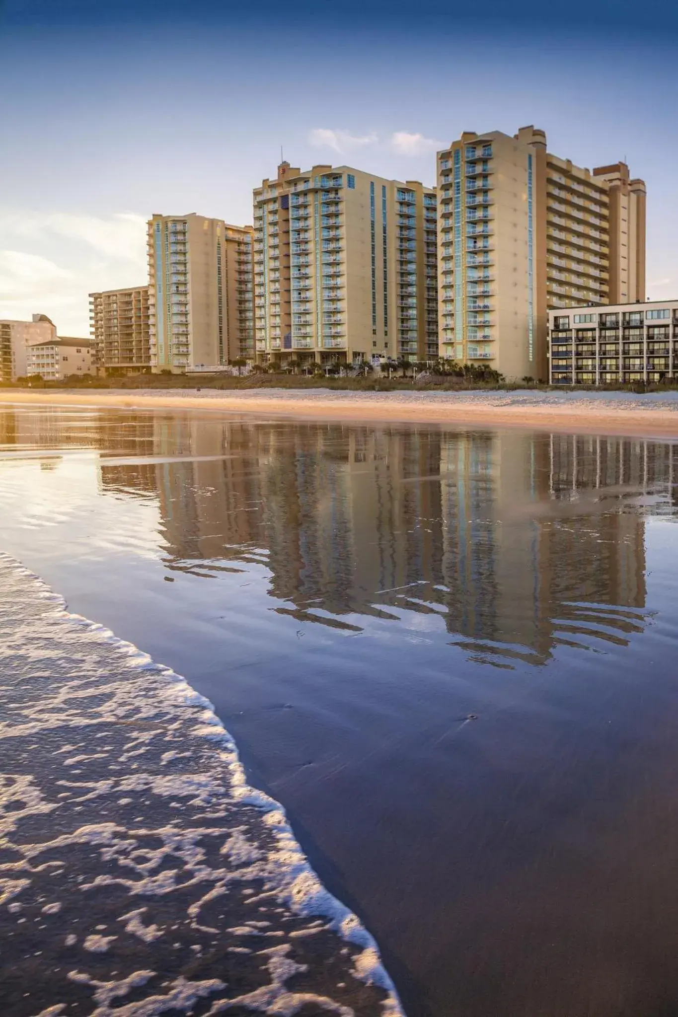 Property building in Club Wyndham Ocean Boulevard Property building in Club Wyndham Ocean Boulevard