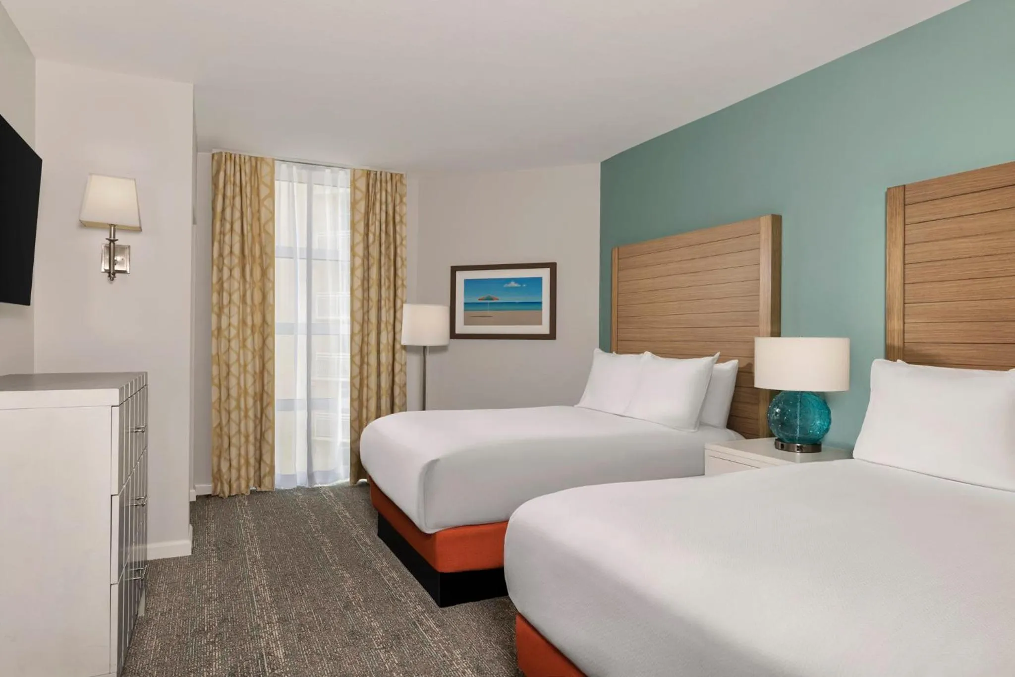 Bedroom, Bed in Club Wyndham Ocean Boulevard
