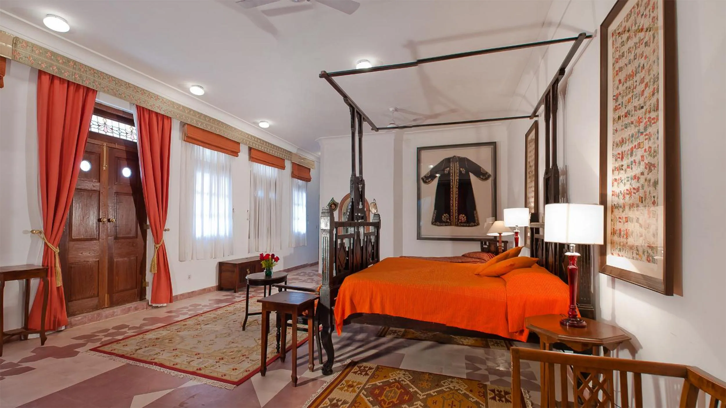 Bed in Neemrana Fort-Palace