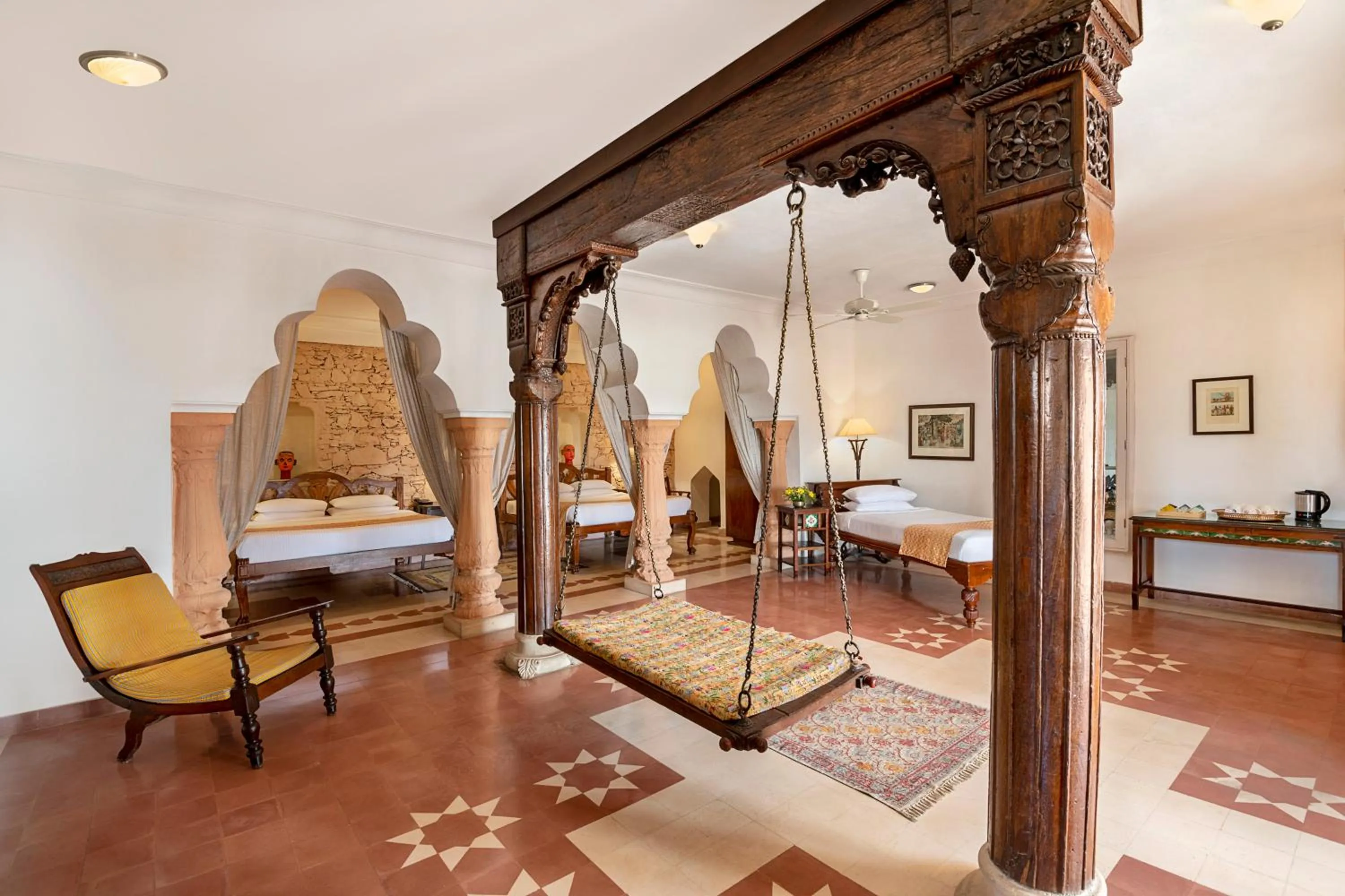 Bed in Neemrana Fort-Palace
