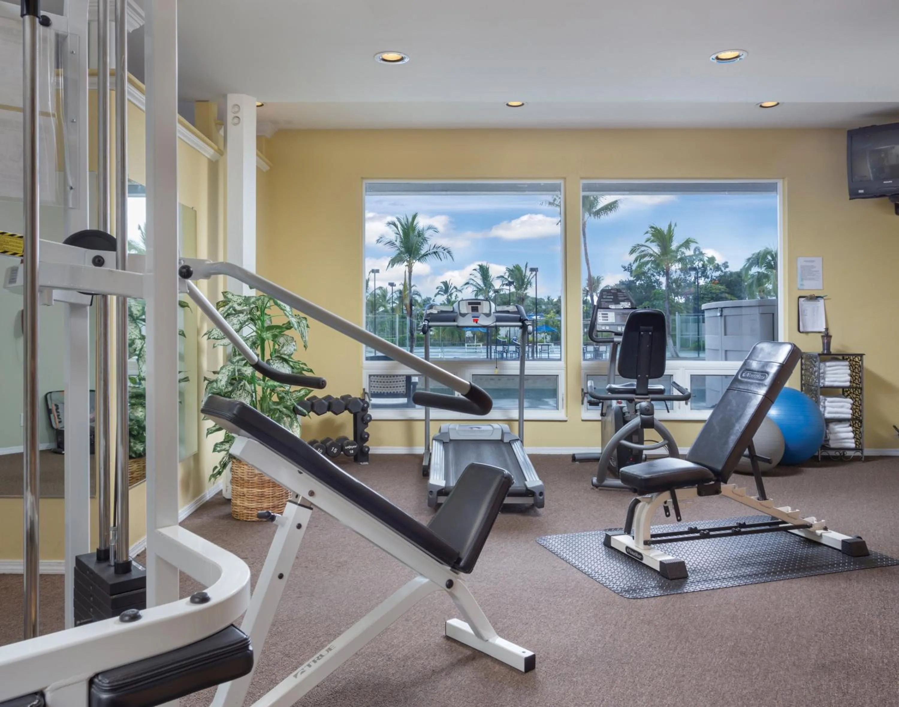 Fitness centre/facilities in Wyndham Mauna Loa Village