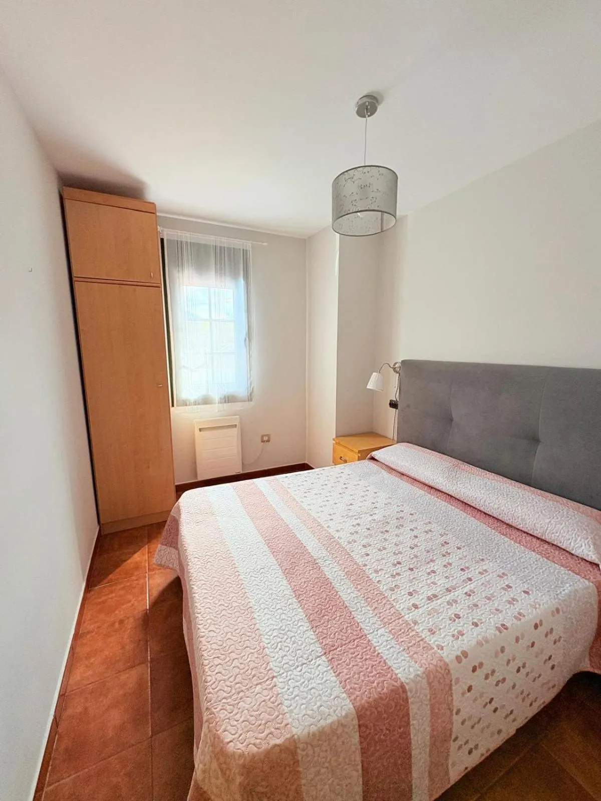 Photo of the whole room, Bed in Apartamentos Luarca