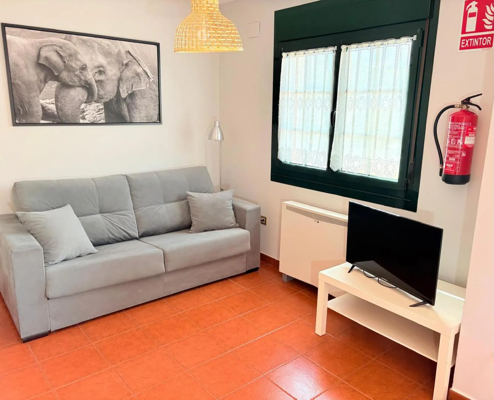 Seating area in Apartamentos Luarca