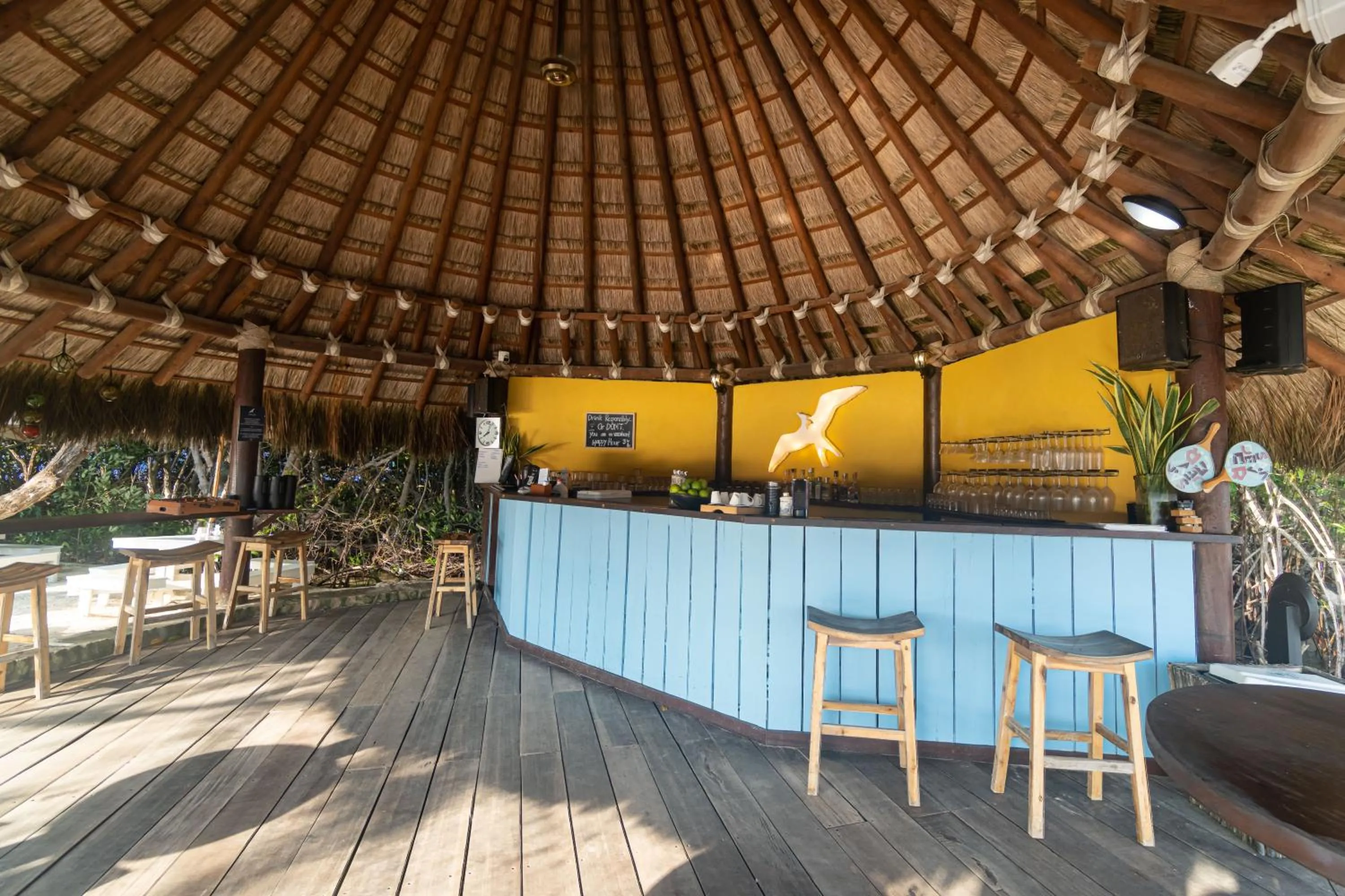 Lounge or bar in Fragata Island House
