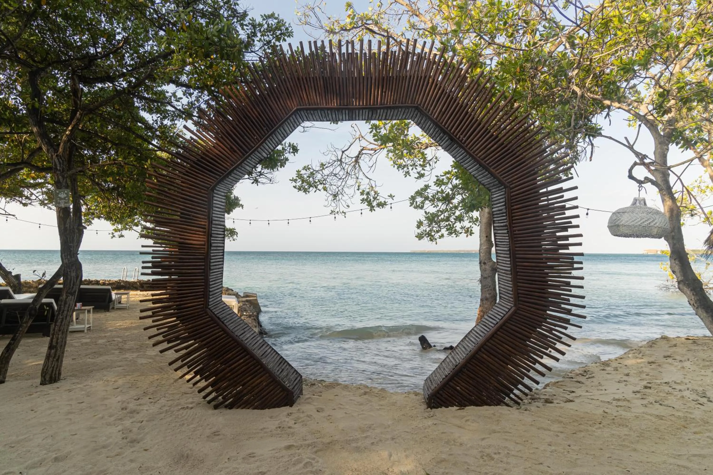 Beach in Fragata Island House