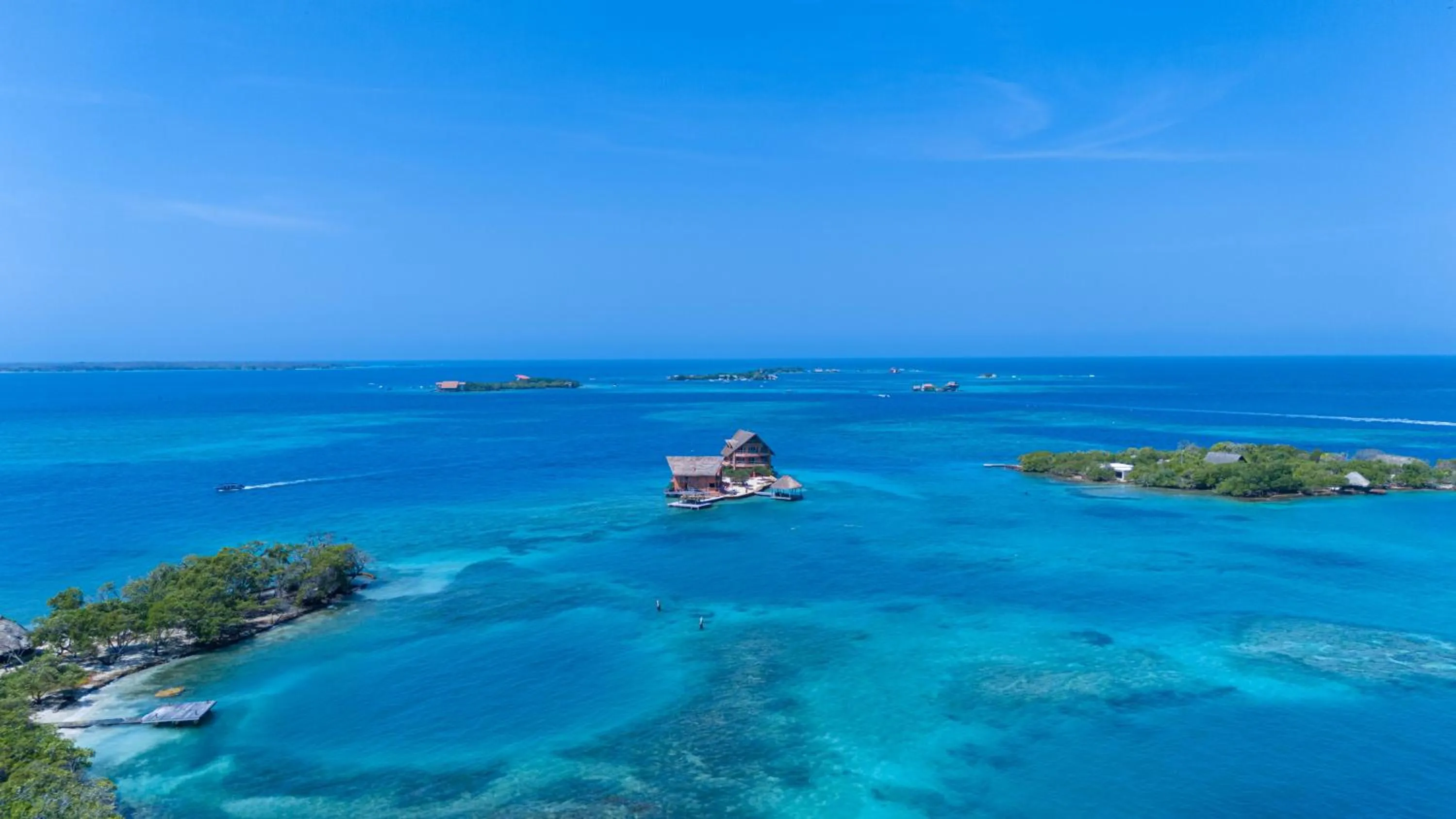 Area and facilities in Fragata Island House