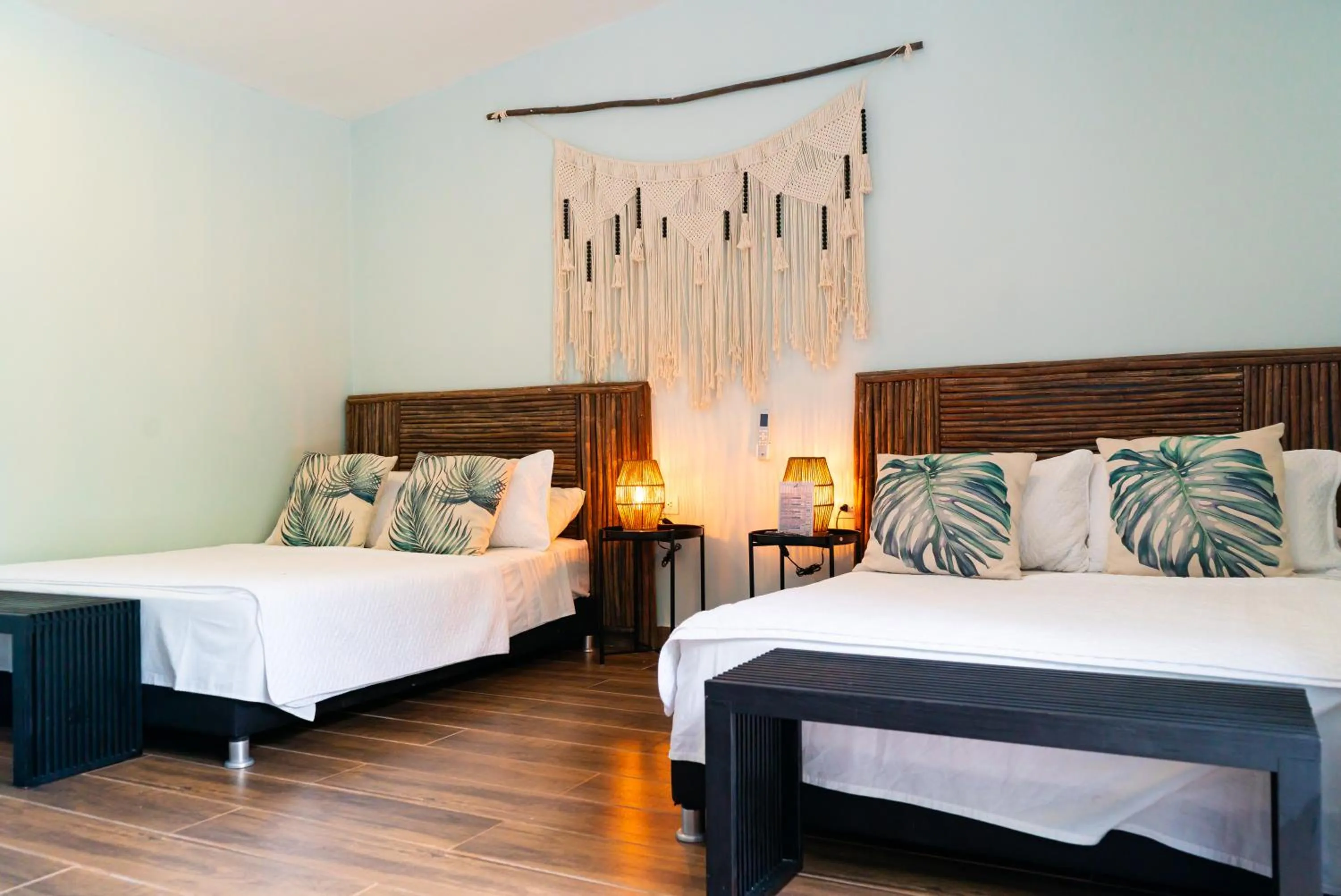Bed in Fragata Island House