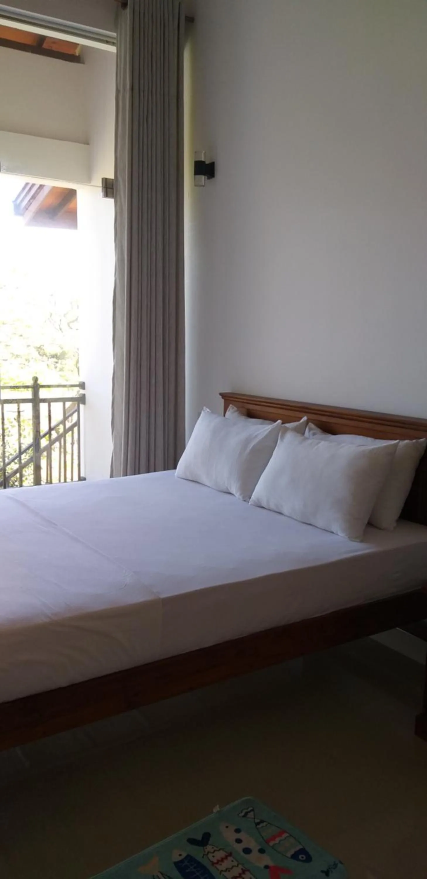 Bed in Mahaweli King's Villa