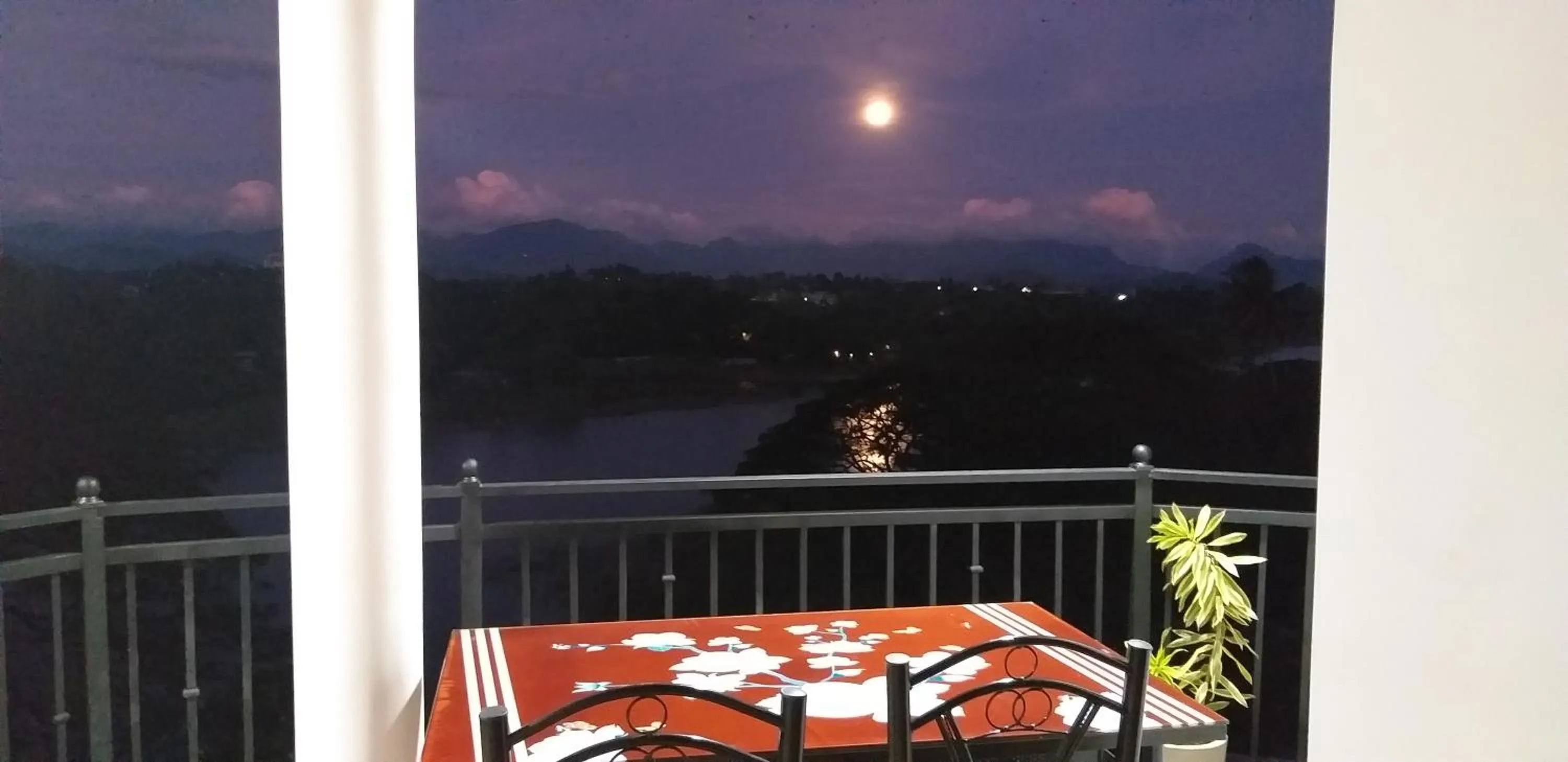 Mahaweli King's Villa