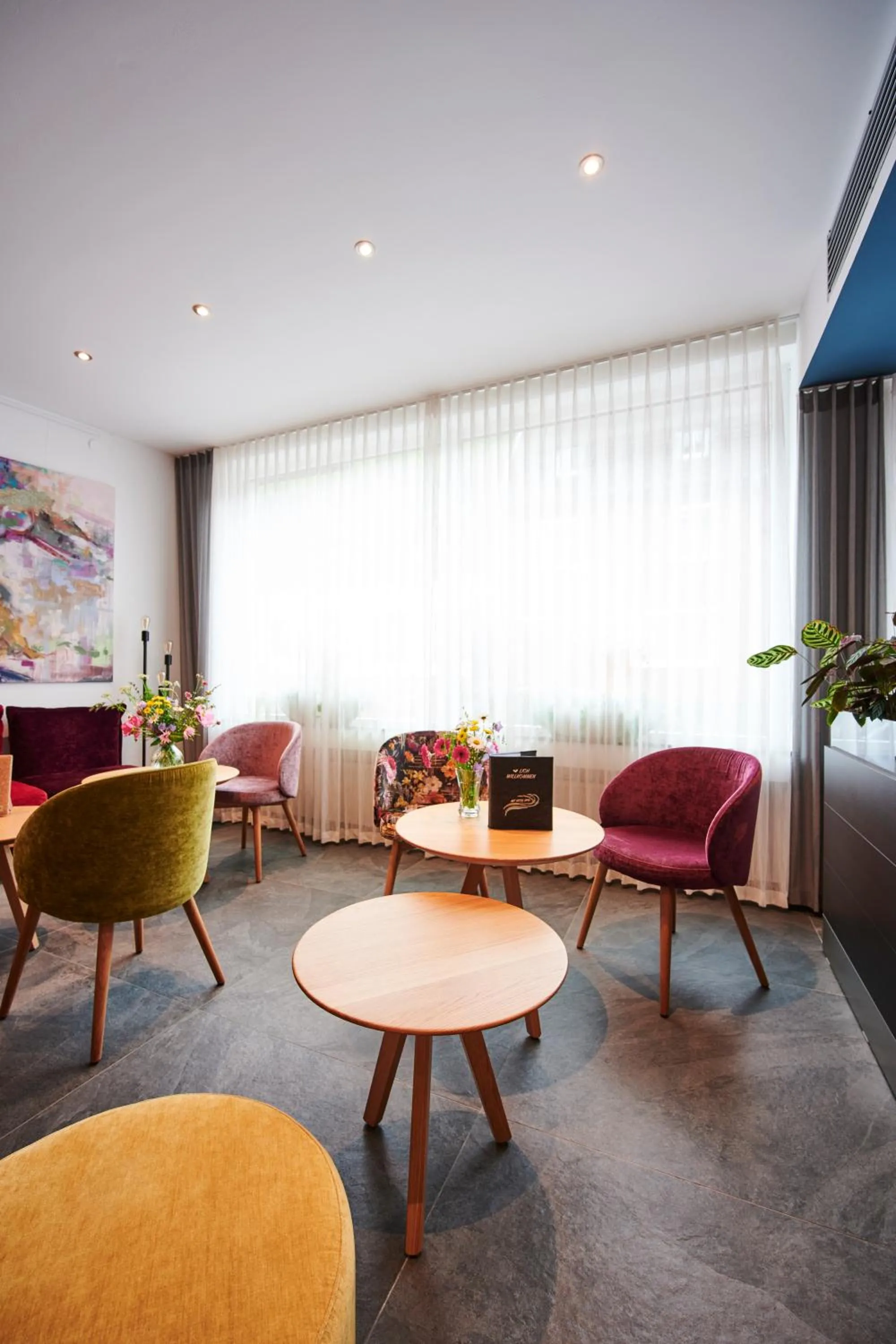 Lobby or reception in Art Hotel Eifel