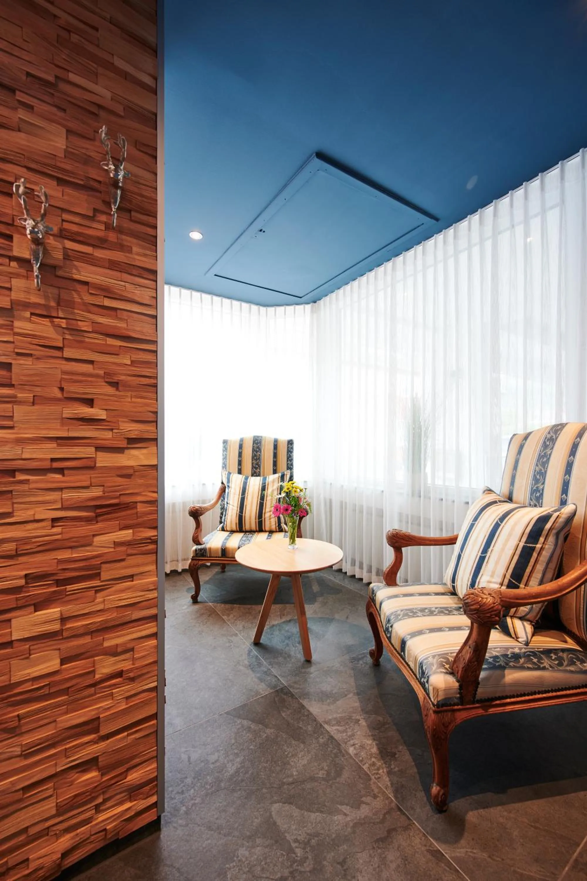 Seating area in Art Hotel Eifel