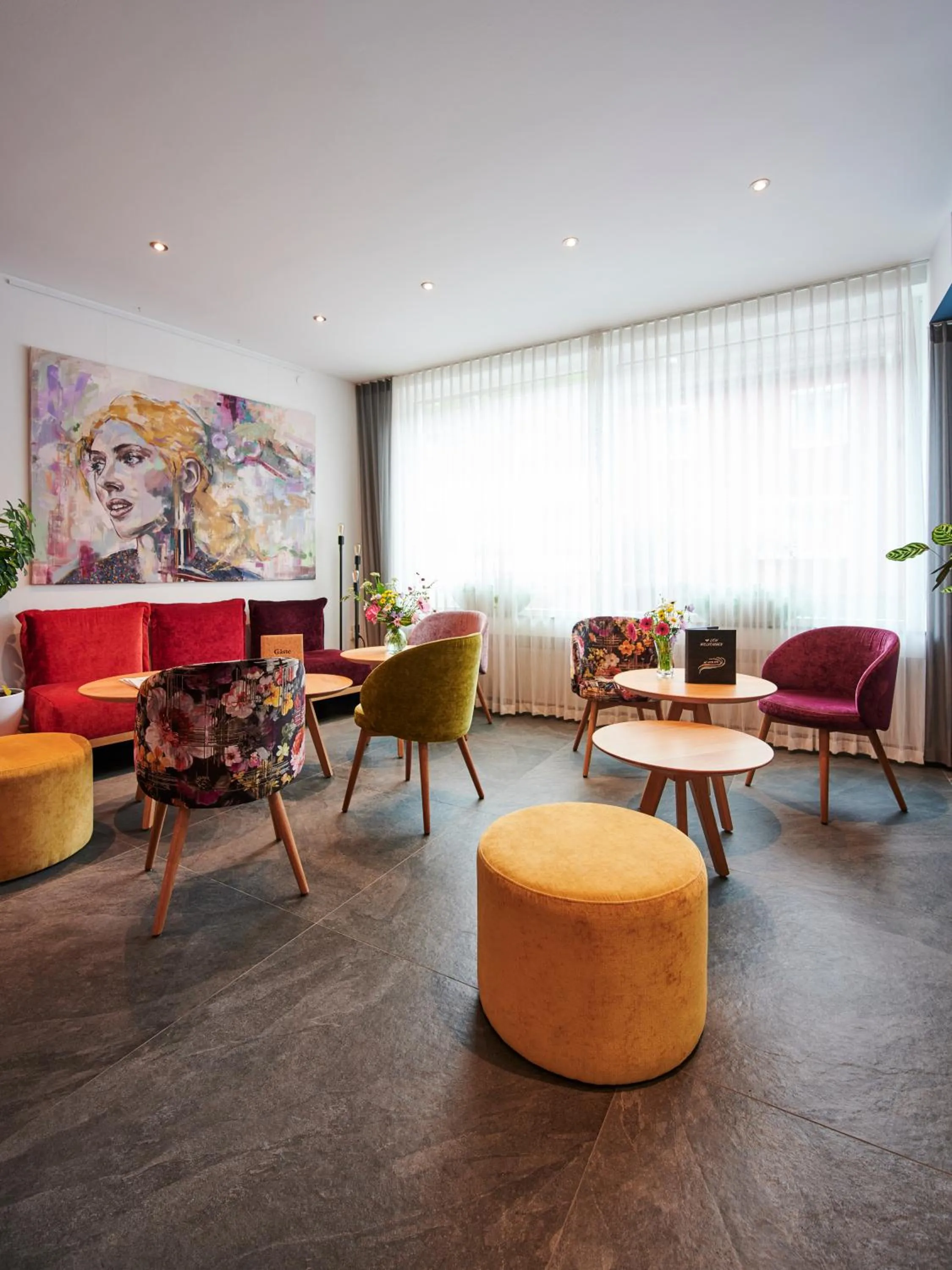 Lobby or reception in Art Hotel Eifel