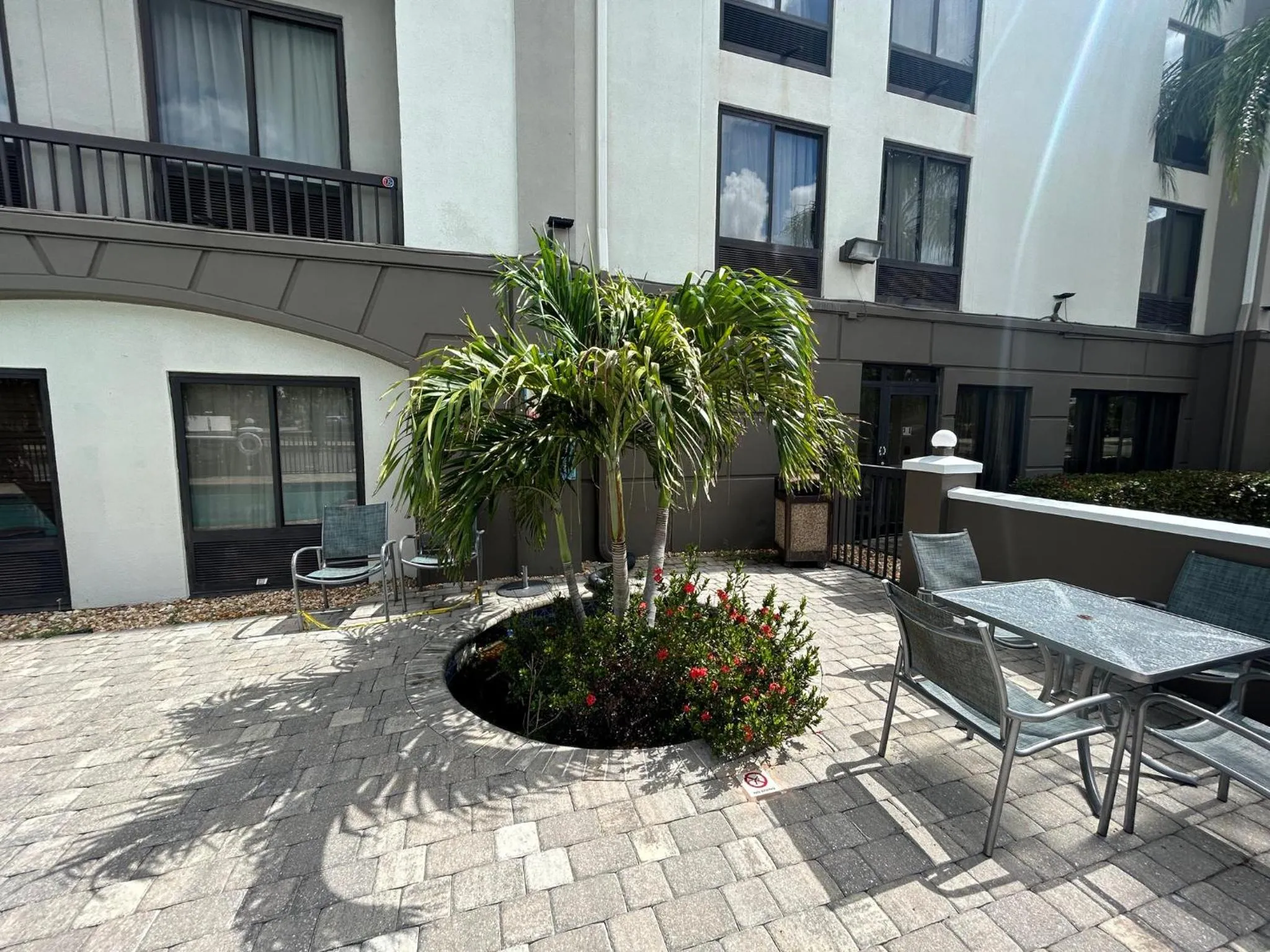 Property building in Red Roof PLUS Fort Myers