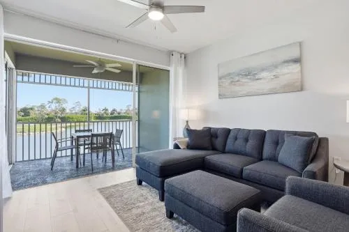 GreenLinks Golf Villas at Lely Resort