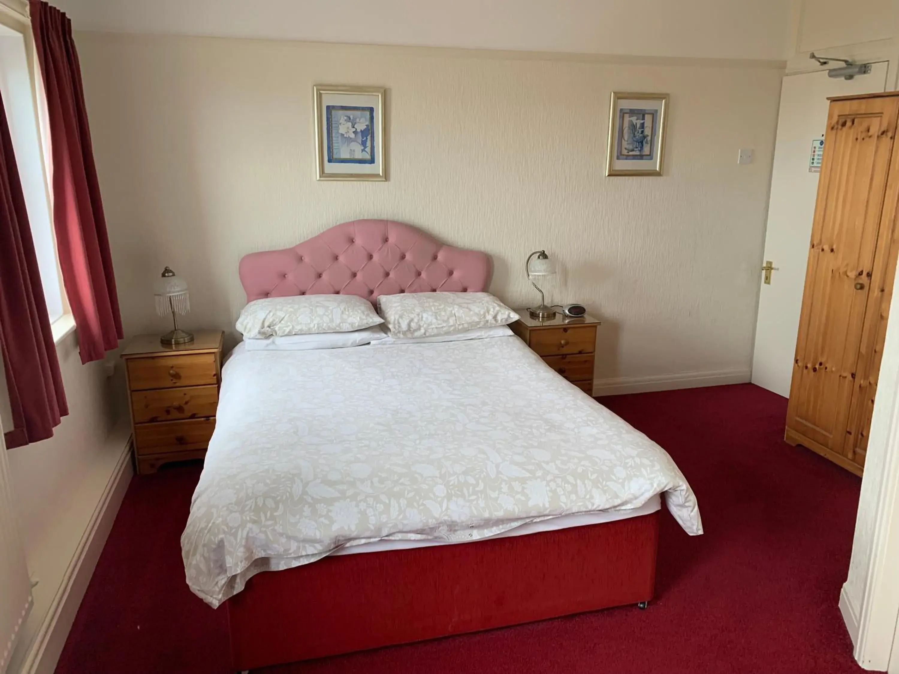 Double Room with Sea View in Savoy Double Room with Sea View in Savoy
